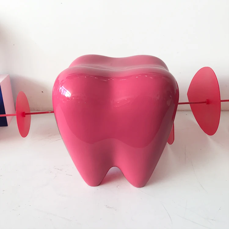 Hot selling resin tooth shape party events baby shower dessert table backdrop