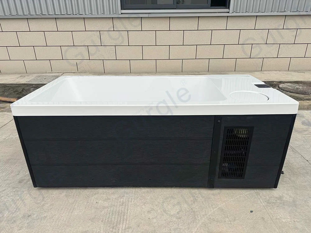 Luxury Ice Bath Tubs Spa Pool One Piece Acrylic Cold Plunge Bath All in Cold Water Therapy Tub With Chiller