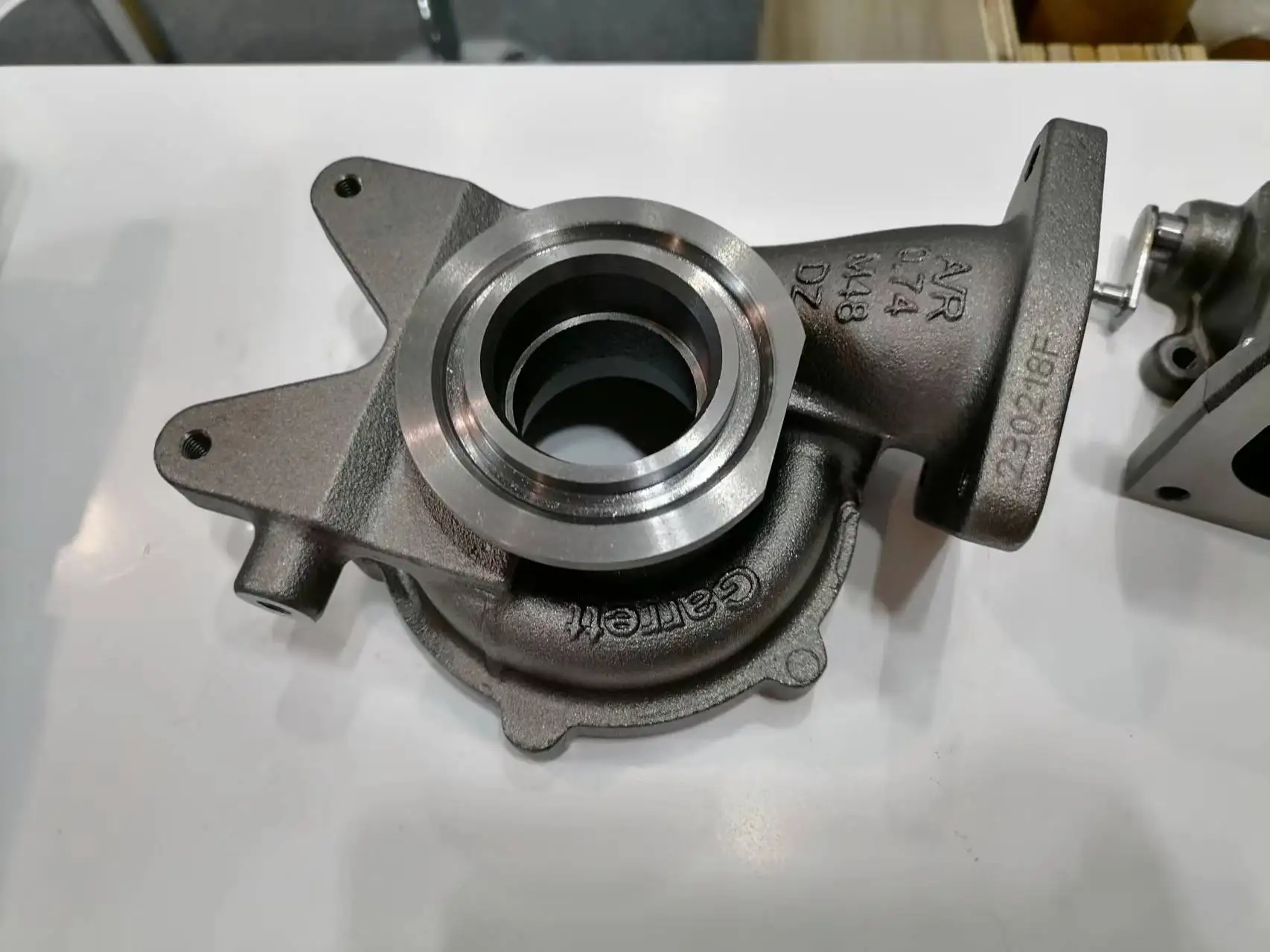 Custom Automobile and Motorcycle Accessories, Auto Modification Parts Turbo Housing & Merge Collectors