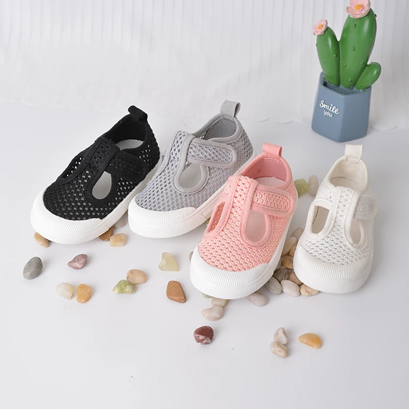 New arrivals wholesale little kids outdoor breathable knitting casual flat sneaker toddlers first walking shoes