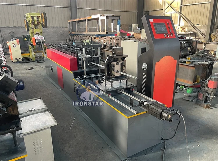 Steel Roll Forming Hydraulic Ed Angle Metal Corner Notching Machine