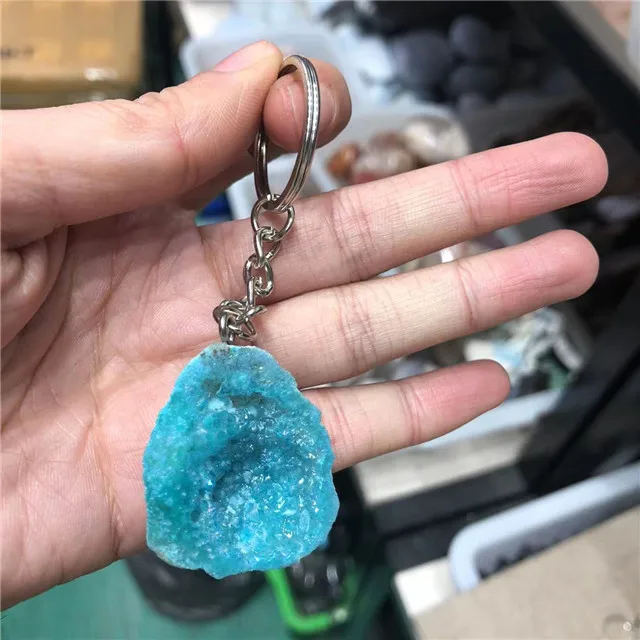 New arrivals crystals crafts healing stones natural Titanium aura agate geode key chains for gift