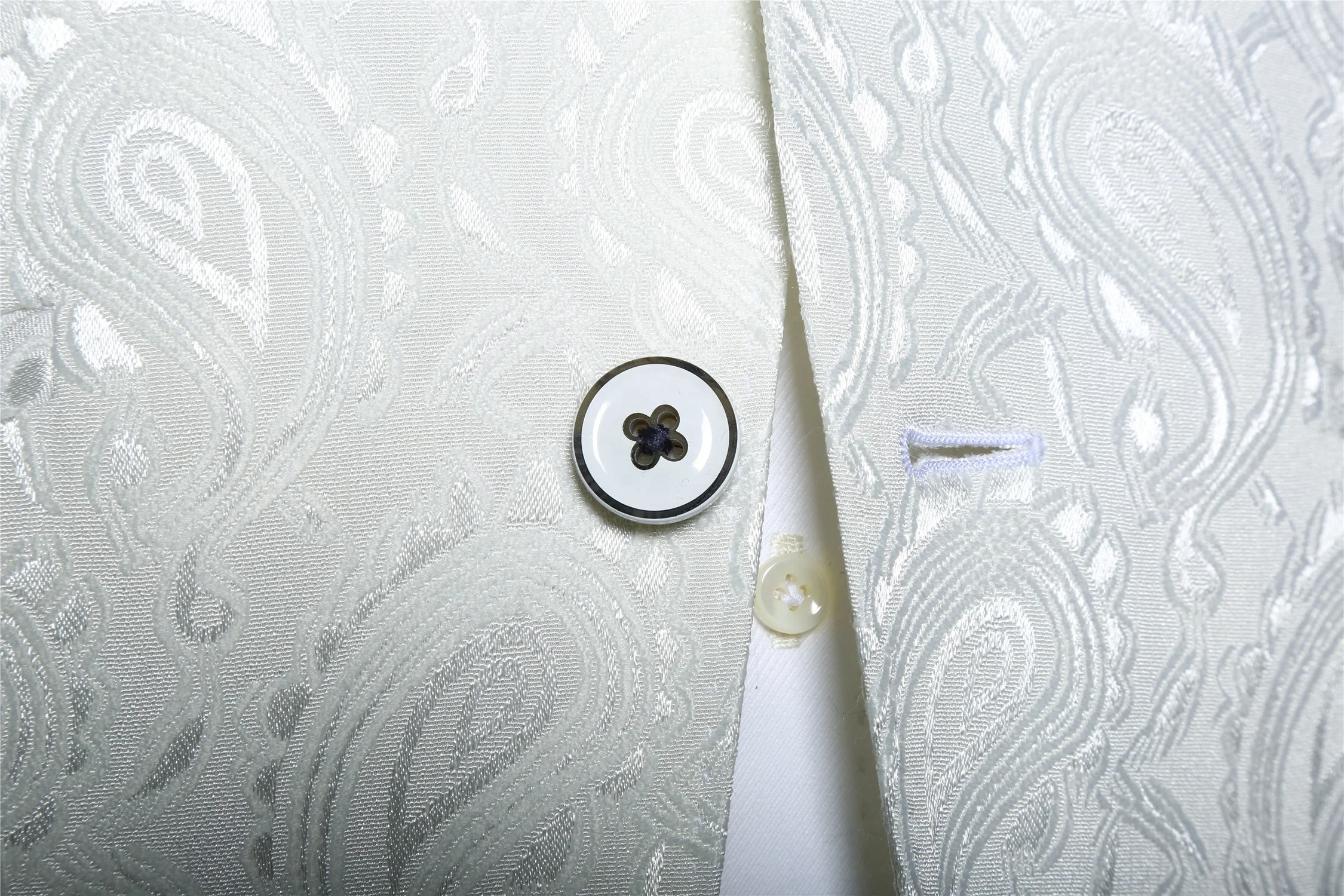 hand made lapel hole mens slim fit custom made tuxedo suits