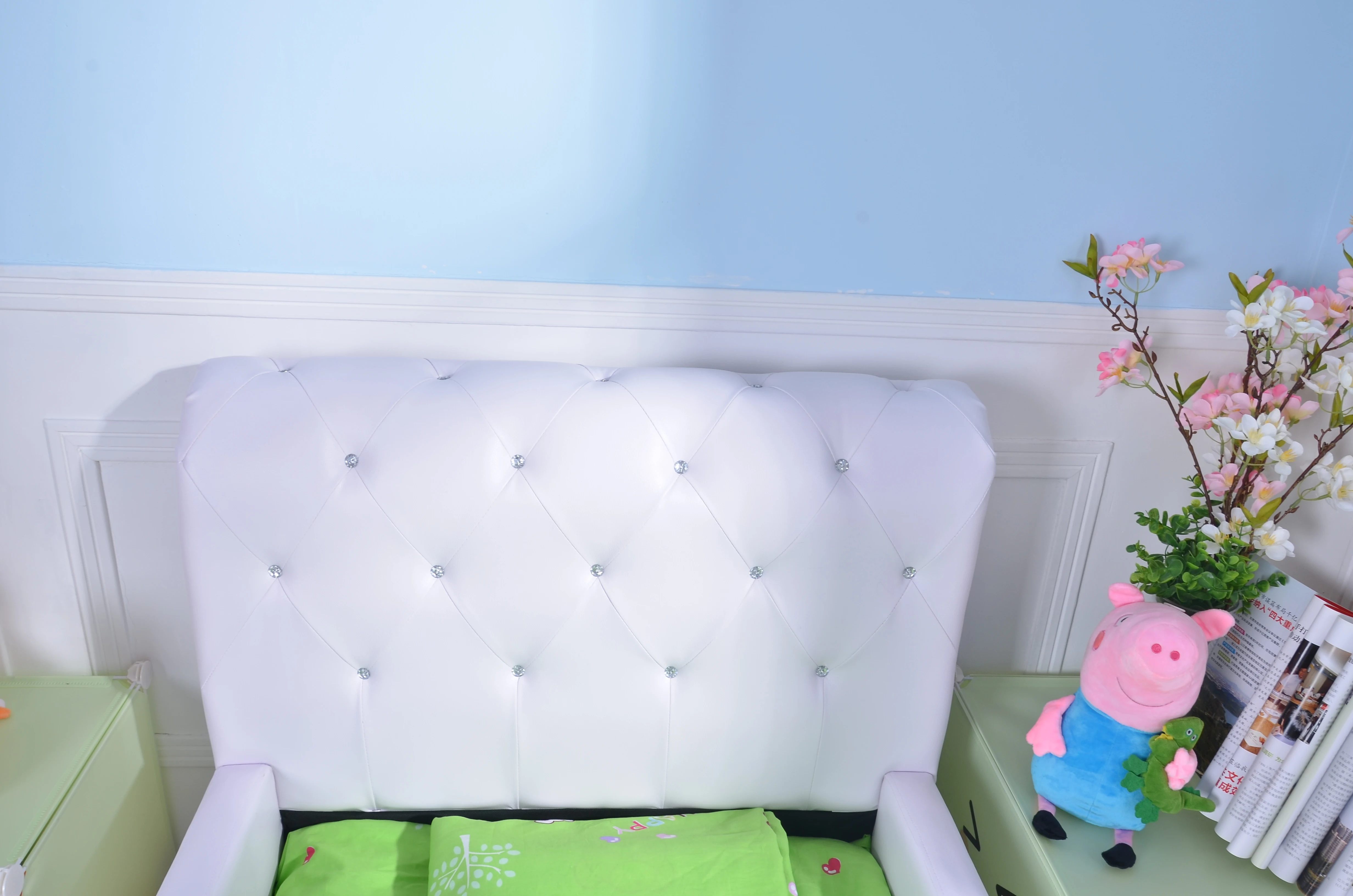 kids bedroom bed  upholstery bed Princess Design for girl single bed