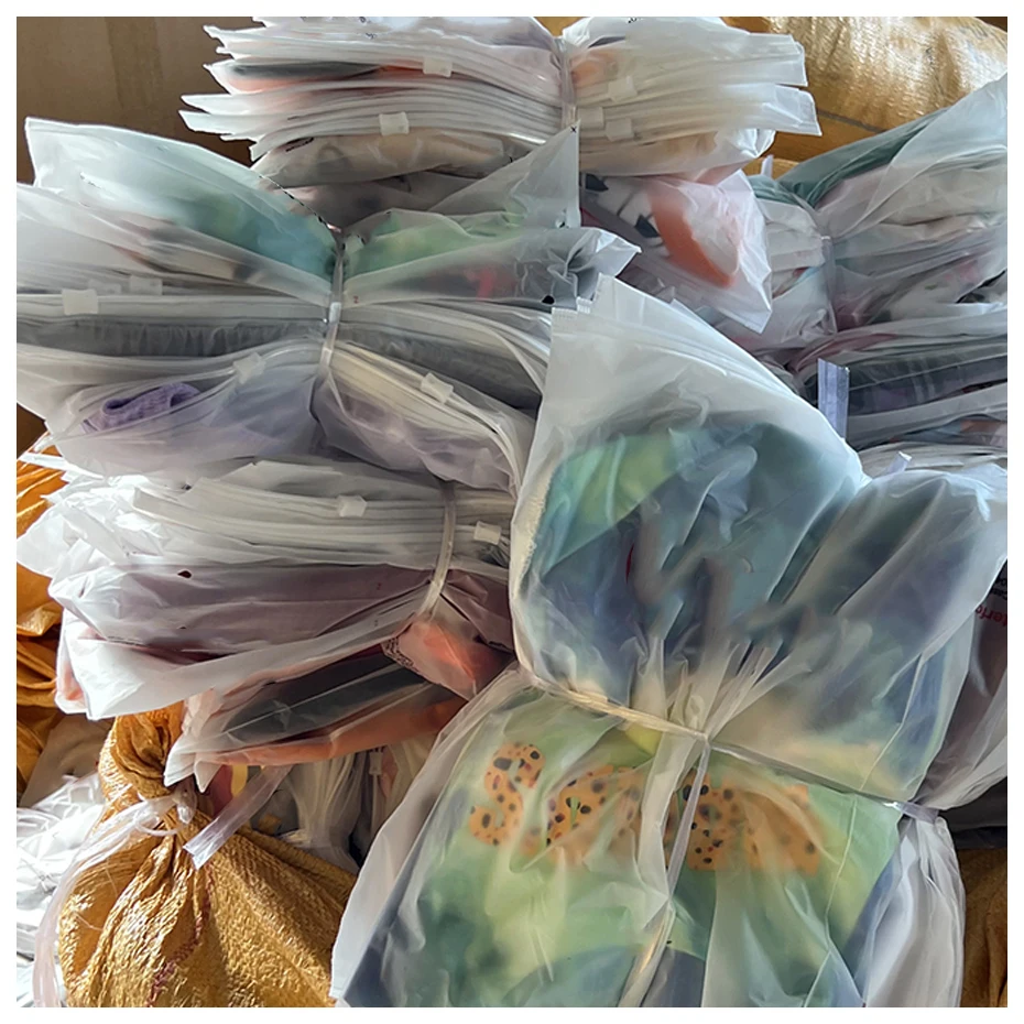 Factory Wholesale Pat Pats For Children Stock Clothing Hot Selling Patpats, Brand New Mix Clothing Bales Pat Tester