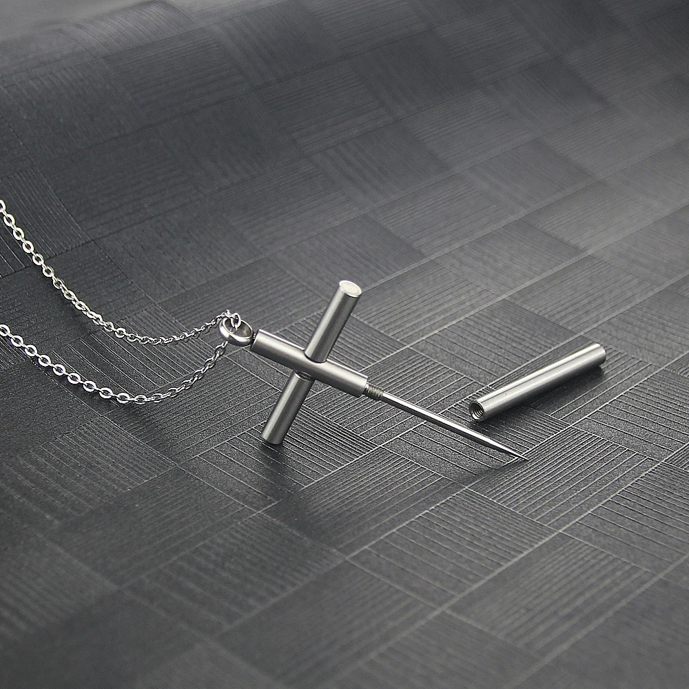 Portable Titanium Toothpicks Pocket Toothpick Metal Toothpick Holder for Outdoor Picnic and Camping Self-defense weapon