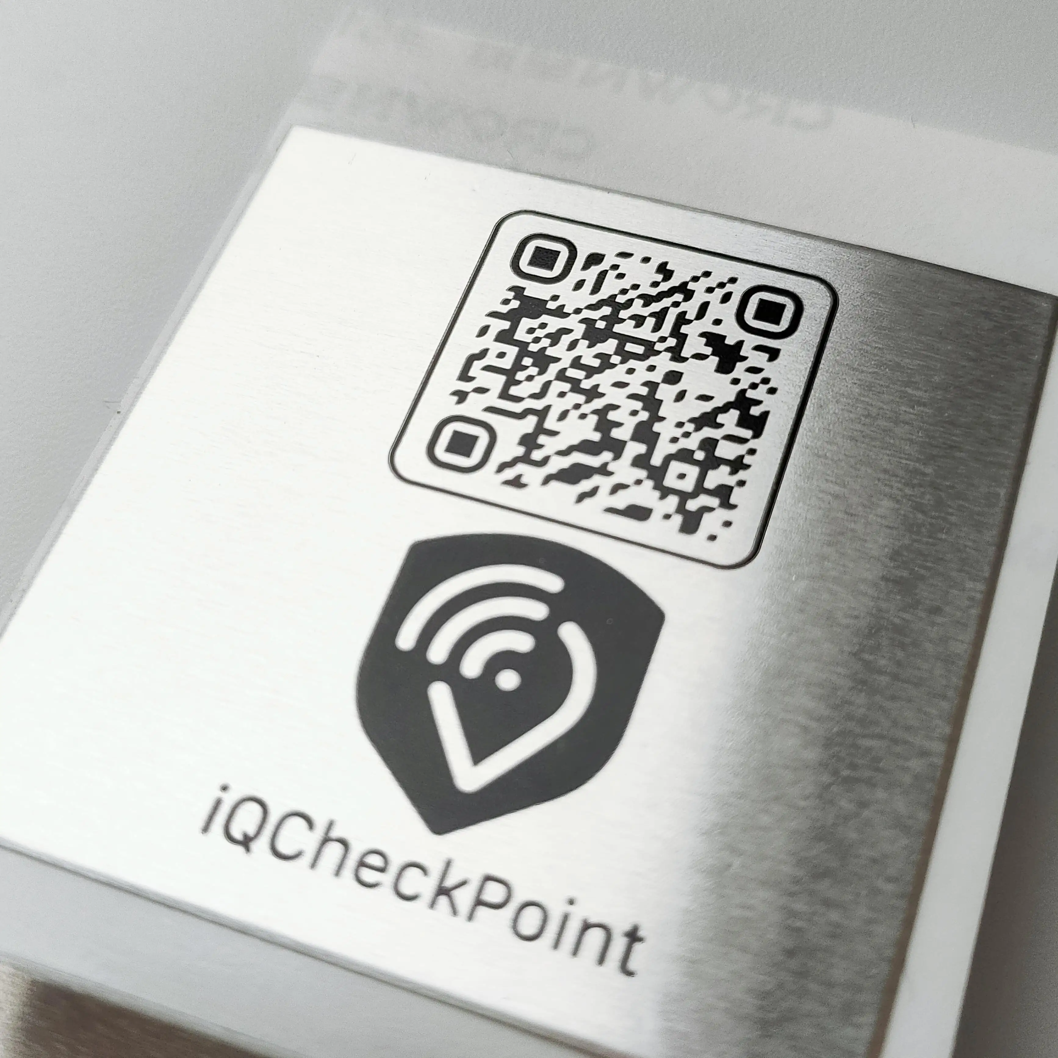 Personalization Serial numbers metal nameplates QR code barcode nameplate aluminium foil asset labels