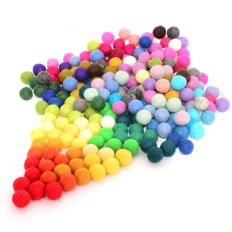 DIY 1cm 2cm 2.5cm 3cm 4cm  wool  felt balls for crafts christmas decoration
