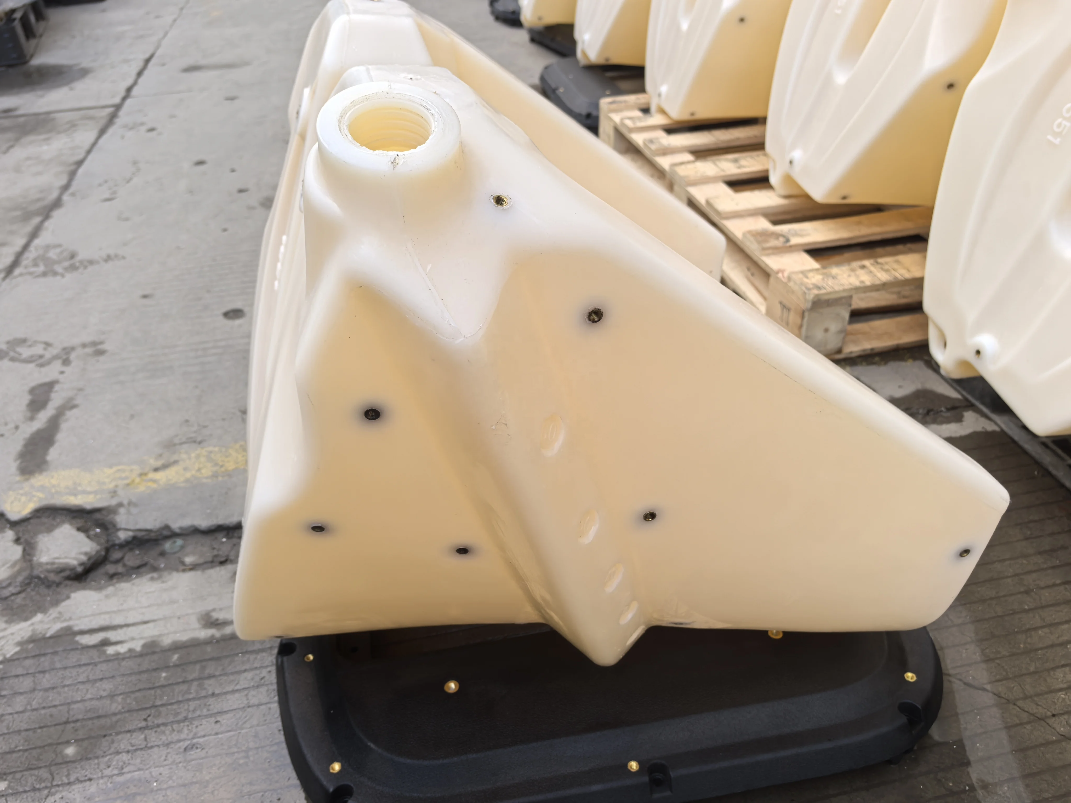 New Technology Rotational Molding Fuel Tanks Gas Tanks for Helicopter Sailplane Glider Soarer