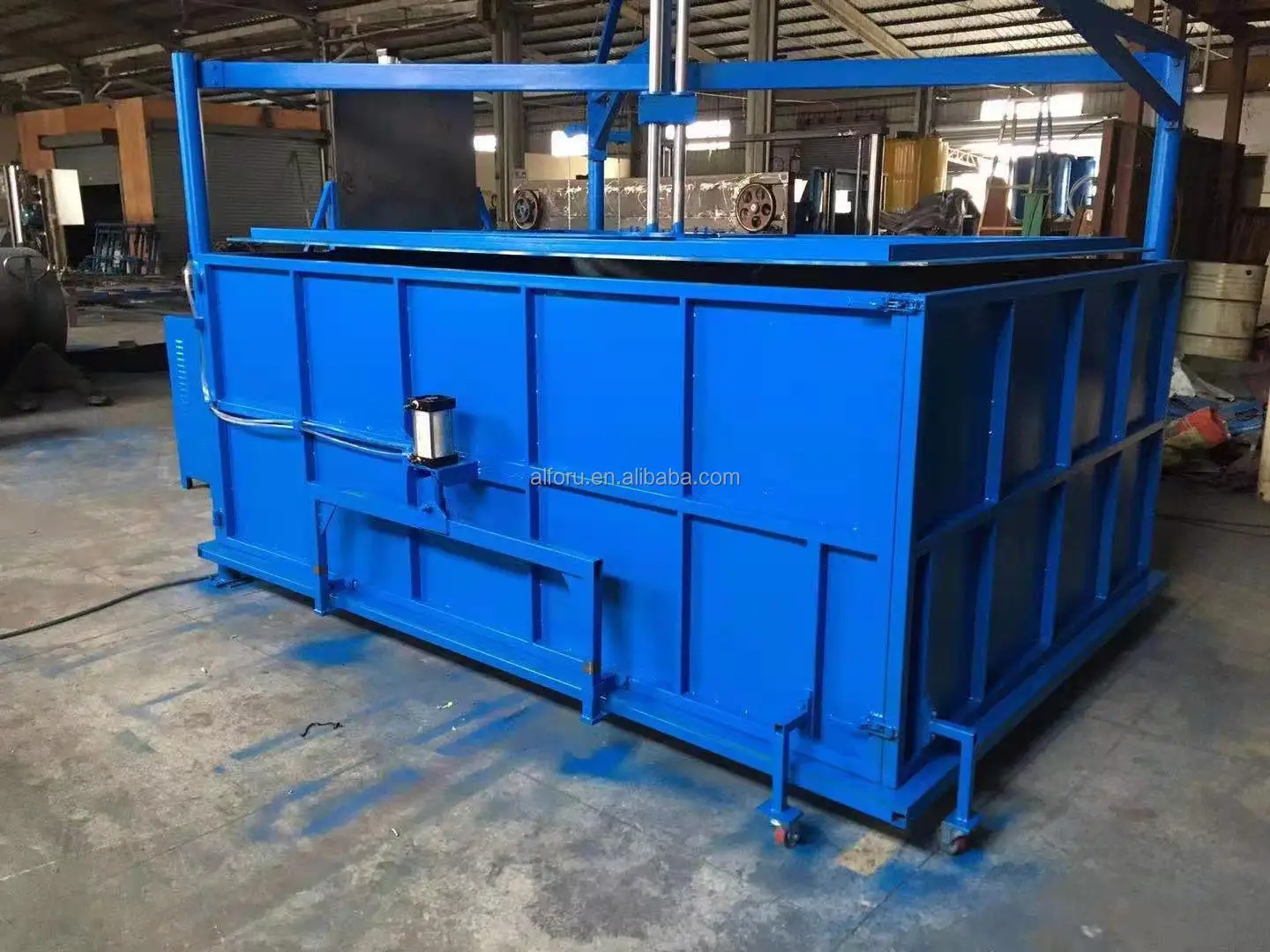 Furniture Mattress Sofa Semi-automatic Batch Polyurethane Foaming Sponge Making Machine Equipment Manual Batch PU Foam Machine