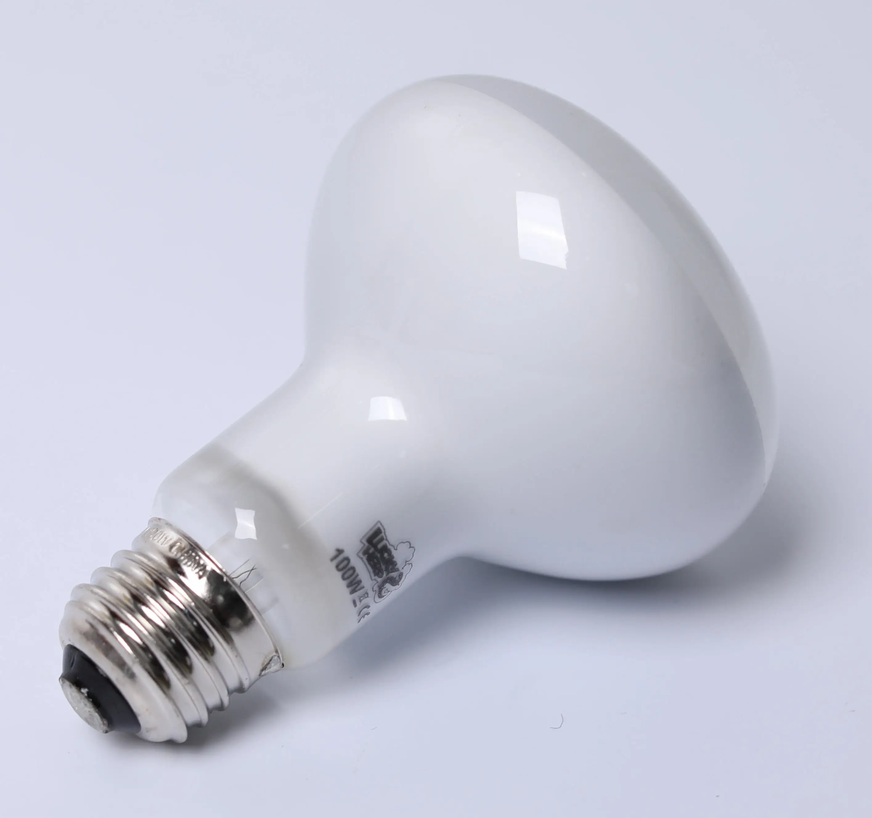 100 watt halogen daylight basking heat lamp light bulbs for reptile and bearded dragon 60 75 w