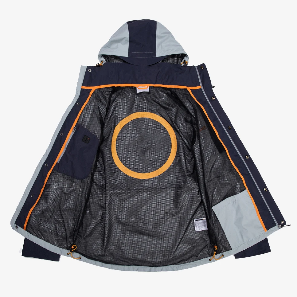 Man Rain Jacket For Outdoor sportswear And Leisure