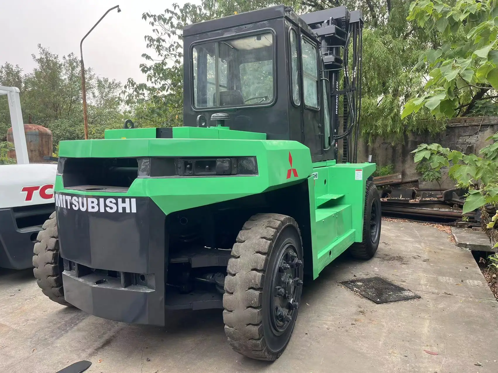China forklift second hand for sale Forklifts Mitsubishi FD150 for sale in Shanghai good quality cheap price Hydraulic Machine