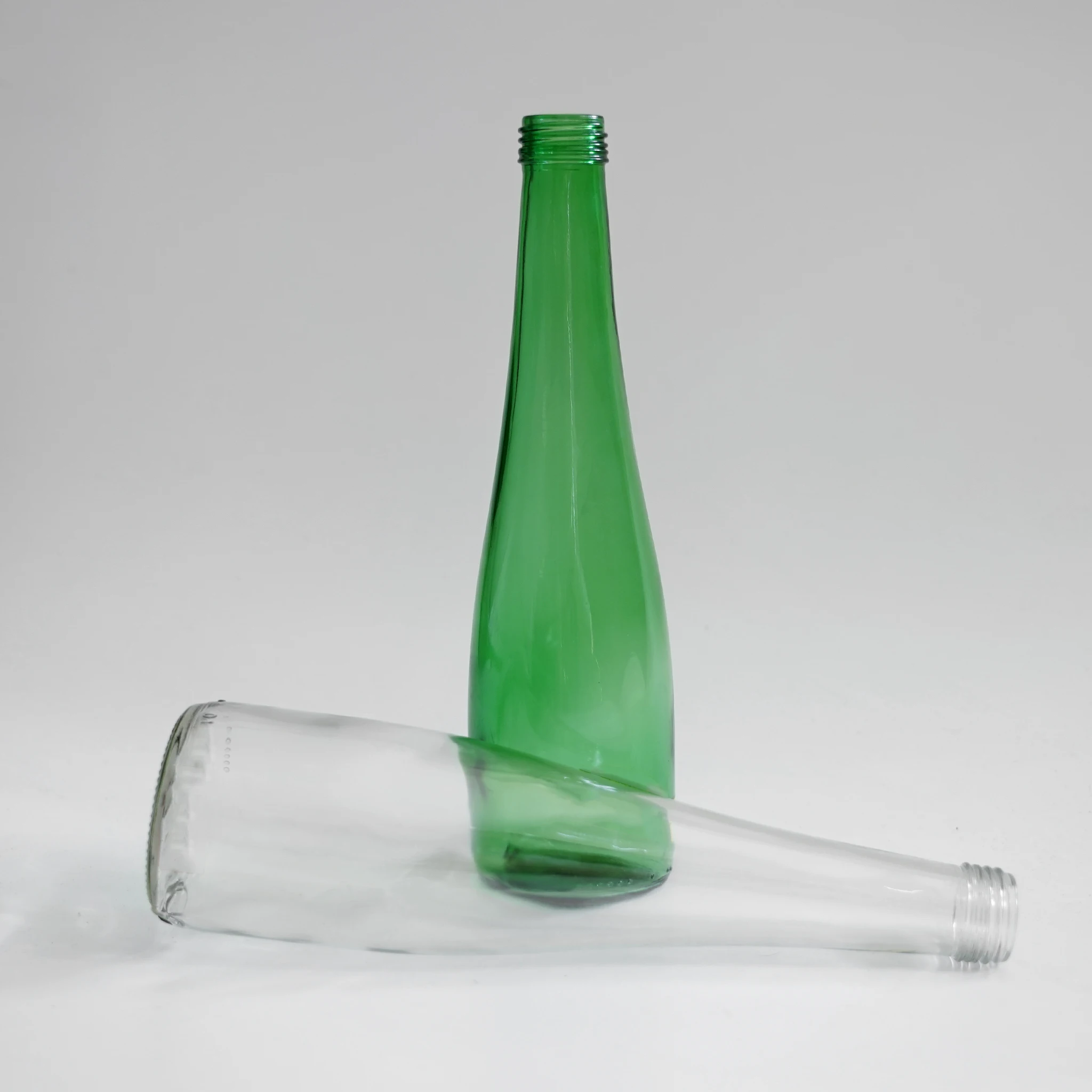 Made in China High Quality 350ml Soda Glass Soda Water Bottle Green and clear Drink Bottle