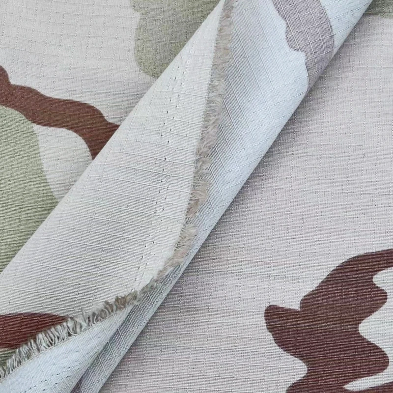 Textiles fabric manufacturer polyester cotton checked  pattern printed camouflage clothing rip-stop fabric 2800 water pressure