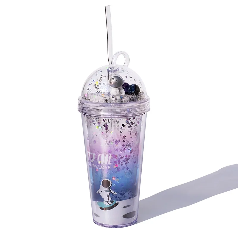 Astronaut Plastic Cold Drink Cup With Lids And Straws Tumbler Cups Wholesale Custom Logo OEM/ODM Novelty Plastic Drinking Cups