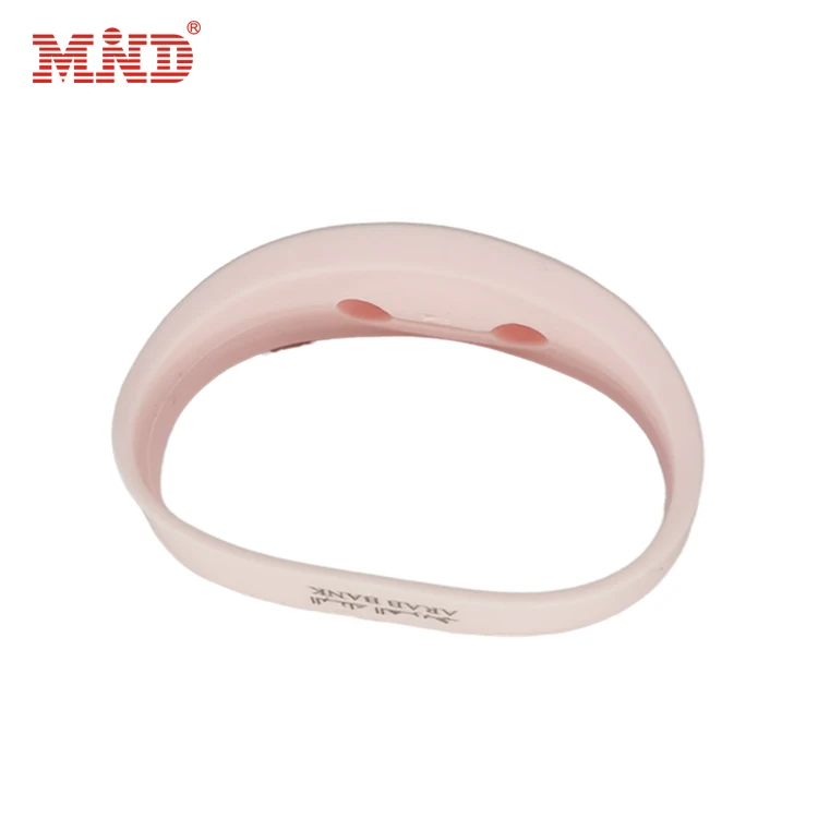 Custom reusable waterproof 13.56mhz HF rfid silicone nfc wristband for amusement park