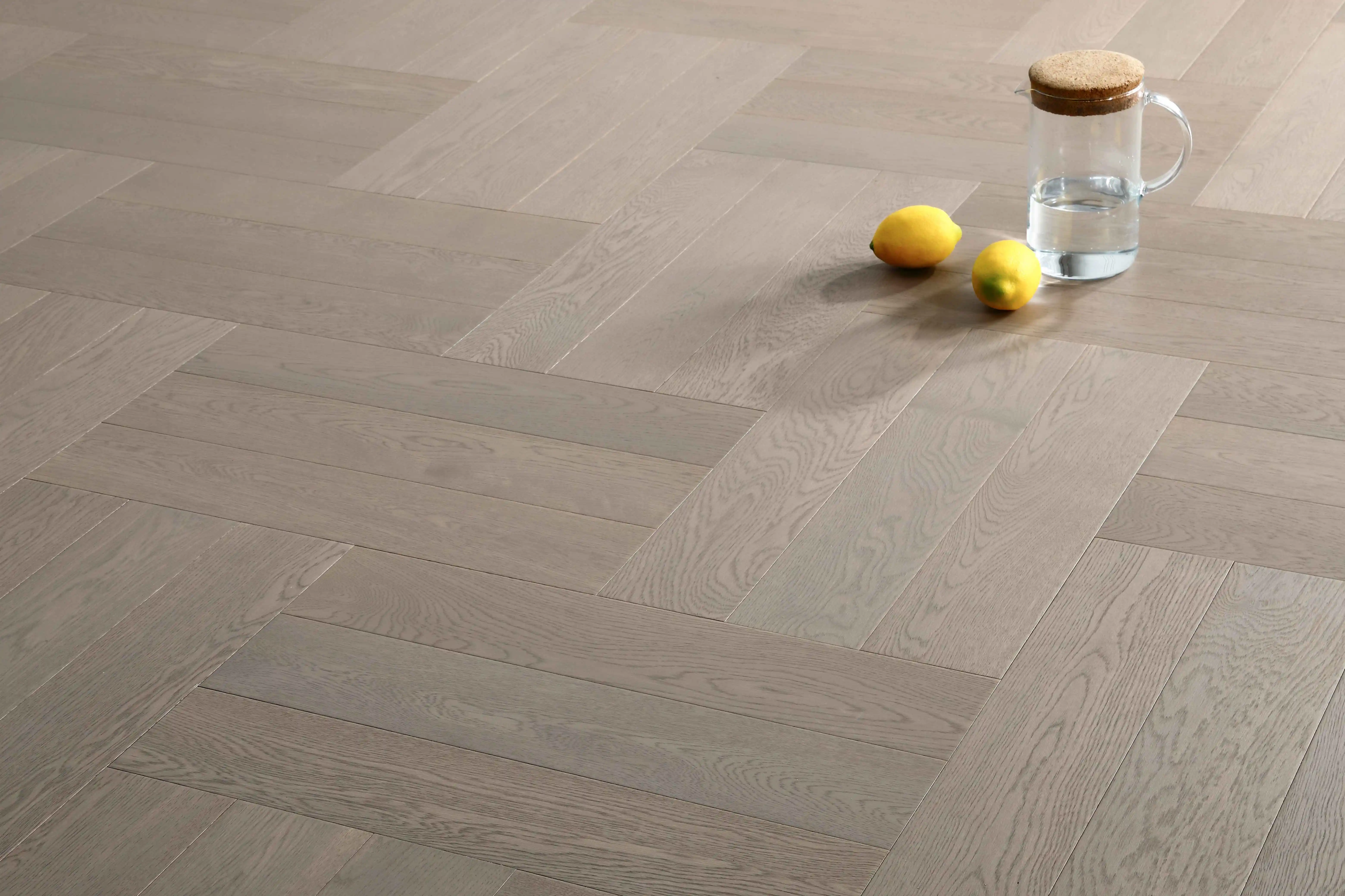 Low Price High Quality French design Herringbone Grey/Beige Oak Parquet Engineered Wood Flooring