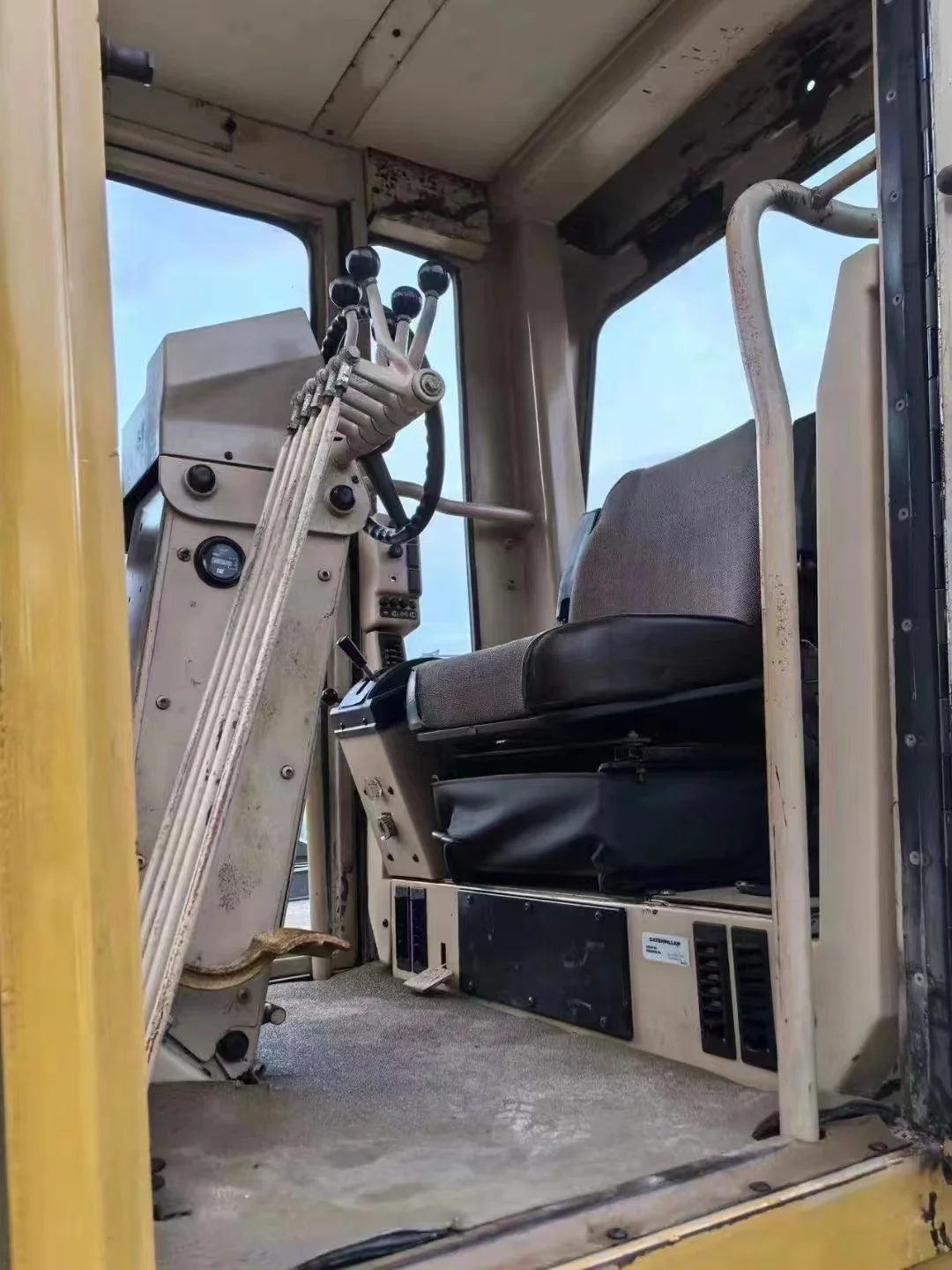 CAT 140H grader Used Caterpillar 140h Motor Grader Cat 140h 140g 14G 140K Grader with Ripper