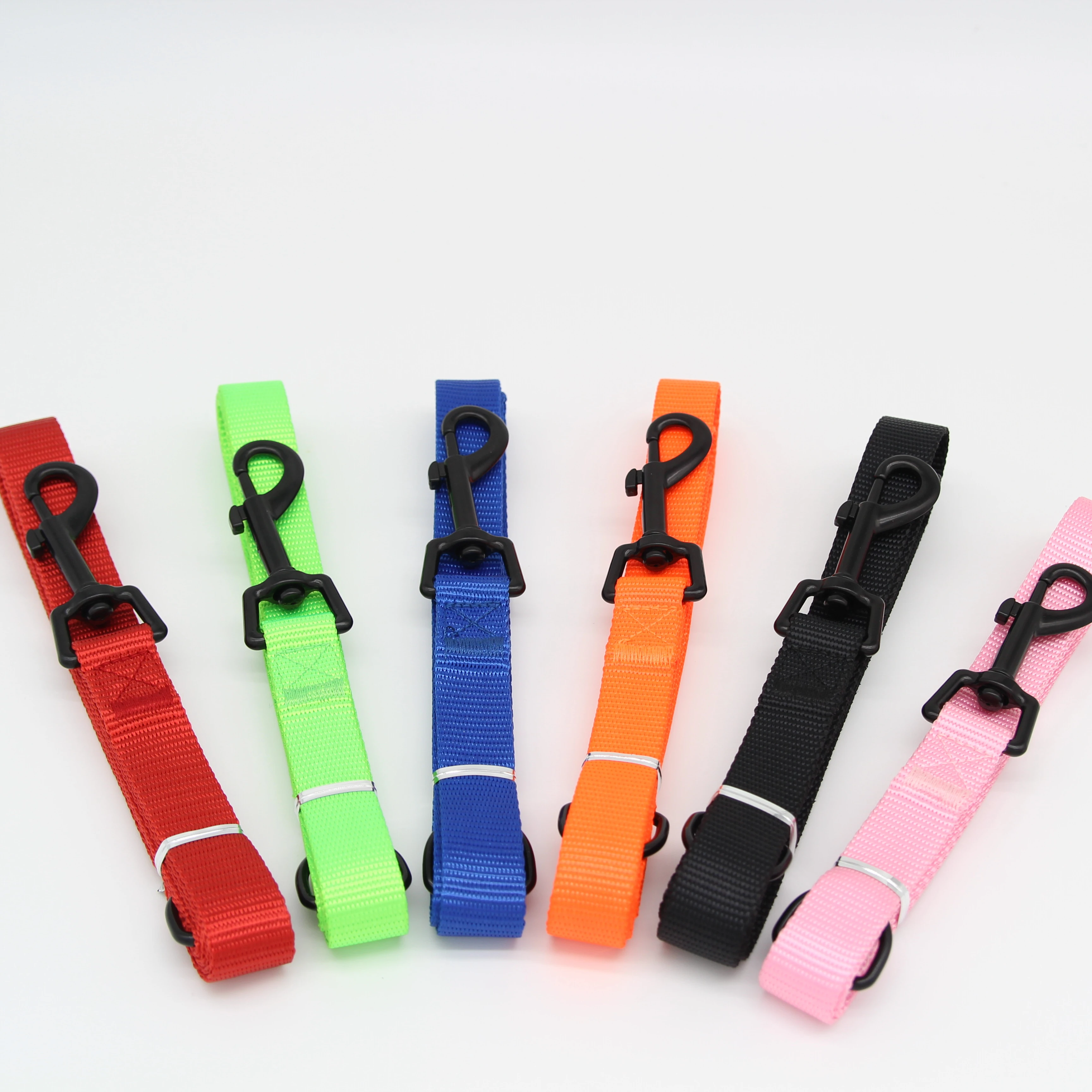 China Factory Supply Customized Logo Printed Dog leash Leads with Fast Delivery And Competitive Price
