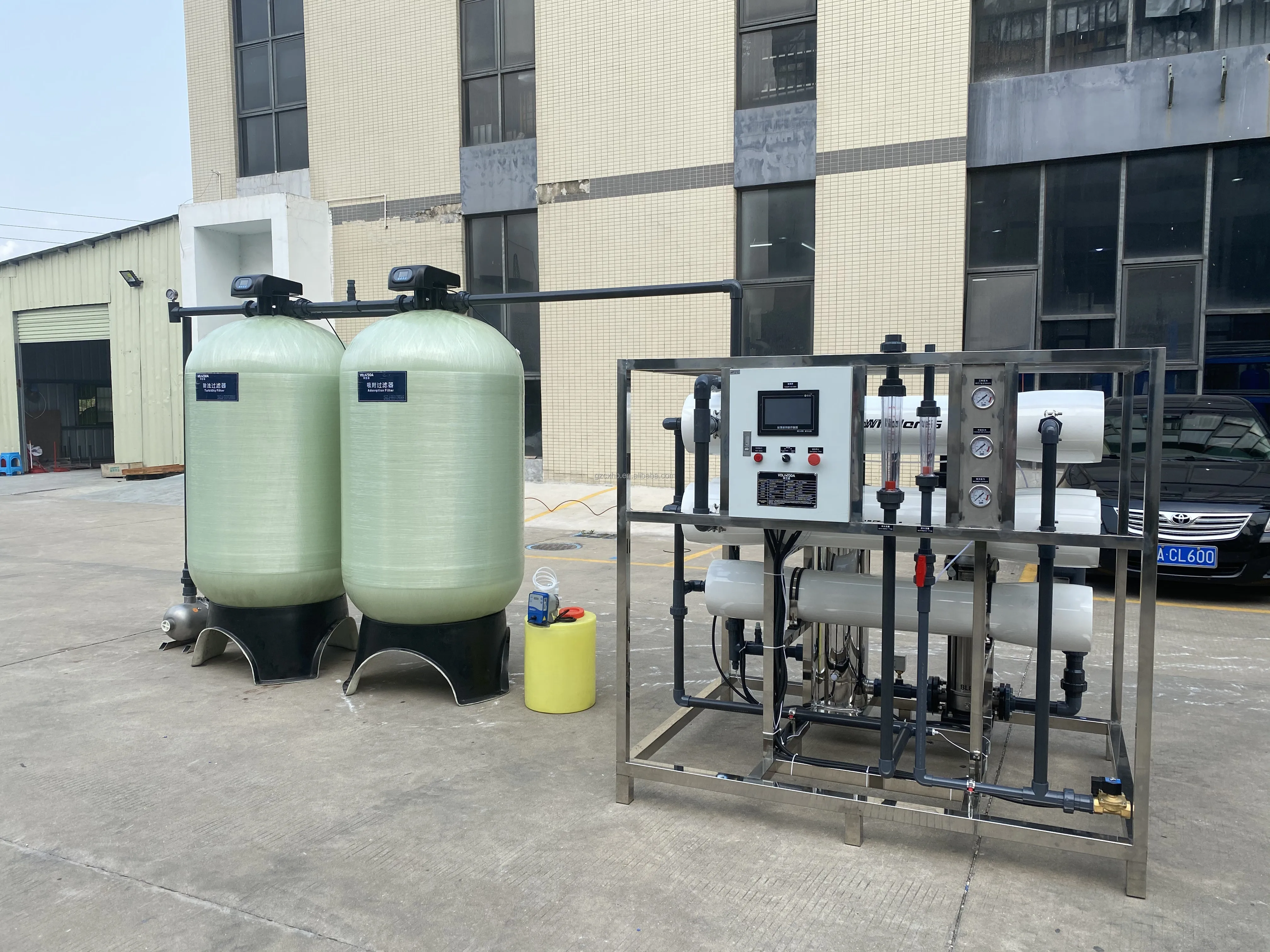Machine Water Equipment Chinese Supplier Water Filtration Machine Tank Water Stainless Steel Filter Reverse Osmosis System