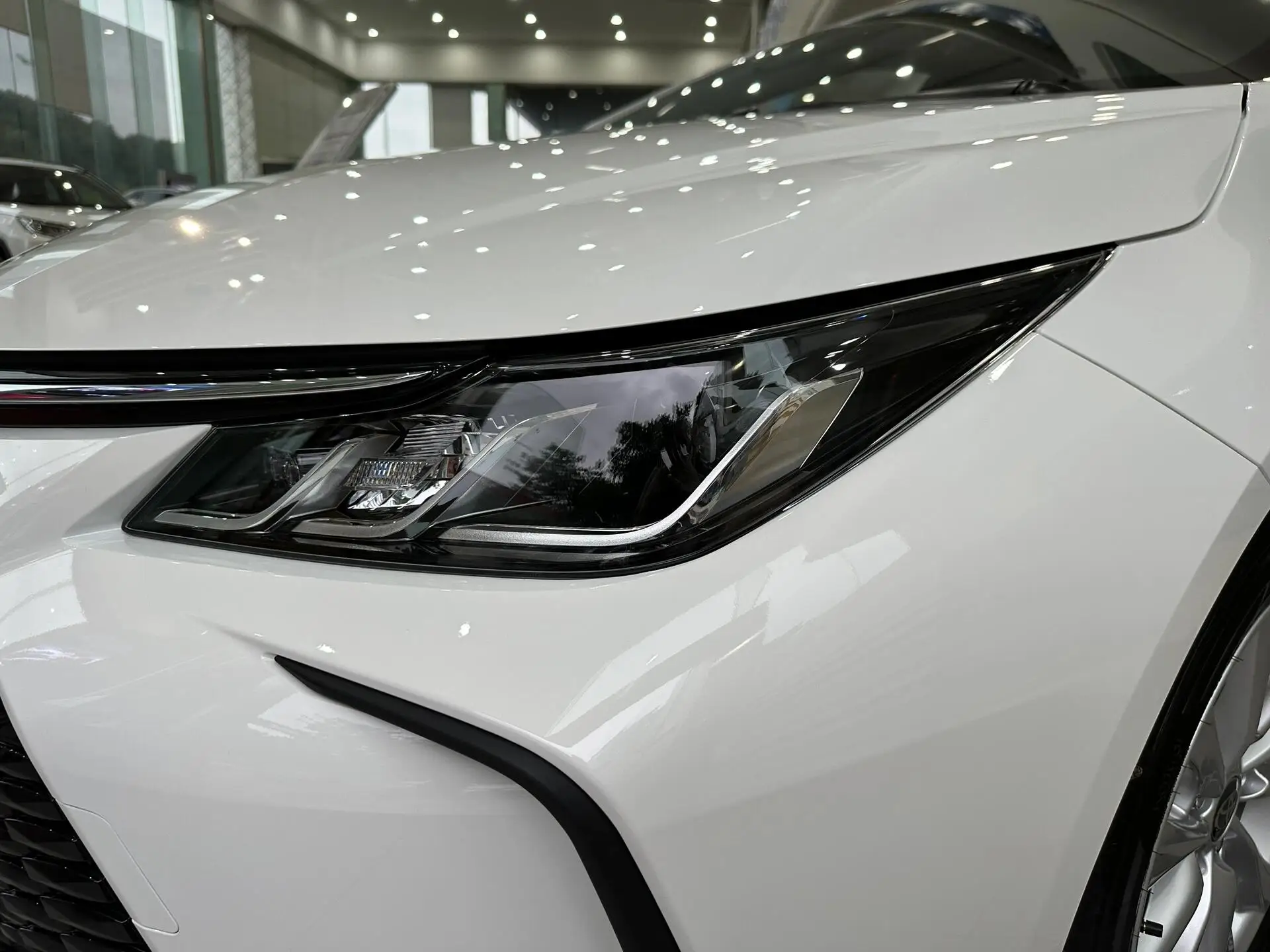 Factory Price 2023 2021 2019 Used and New Toyota Corolla Car Second Hand China
