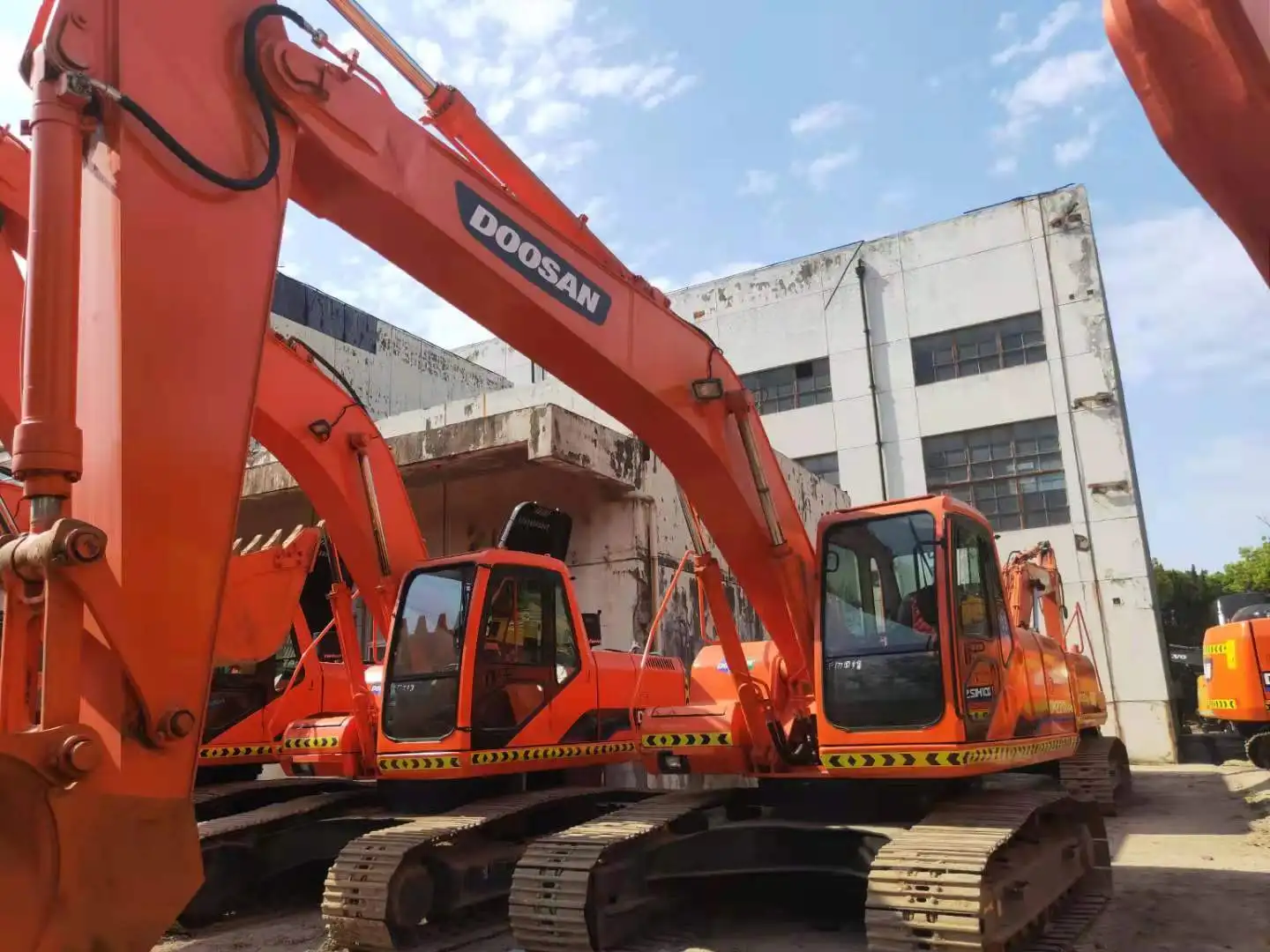 Doosan DH220LC-7 Used Excavator, DAEWOO DH220-7 DH210 DH225 Excavator 2015 2016