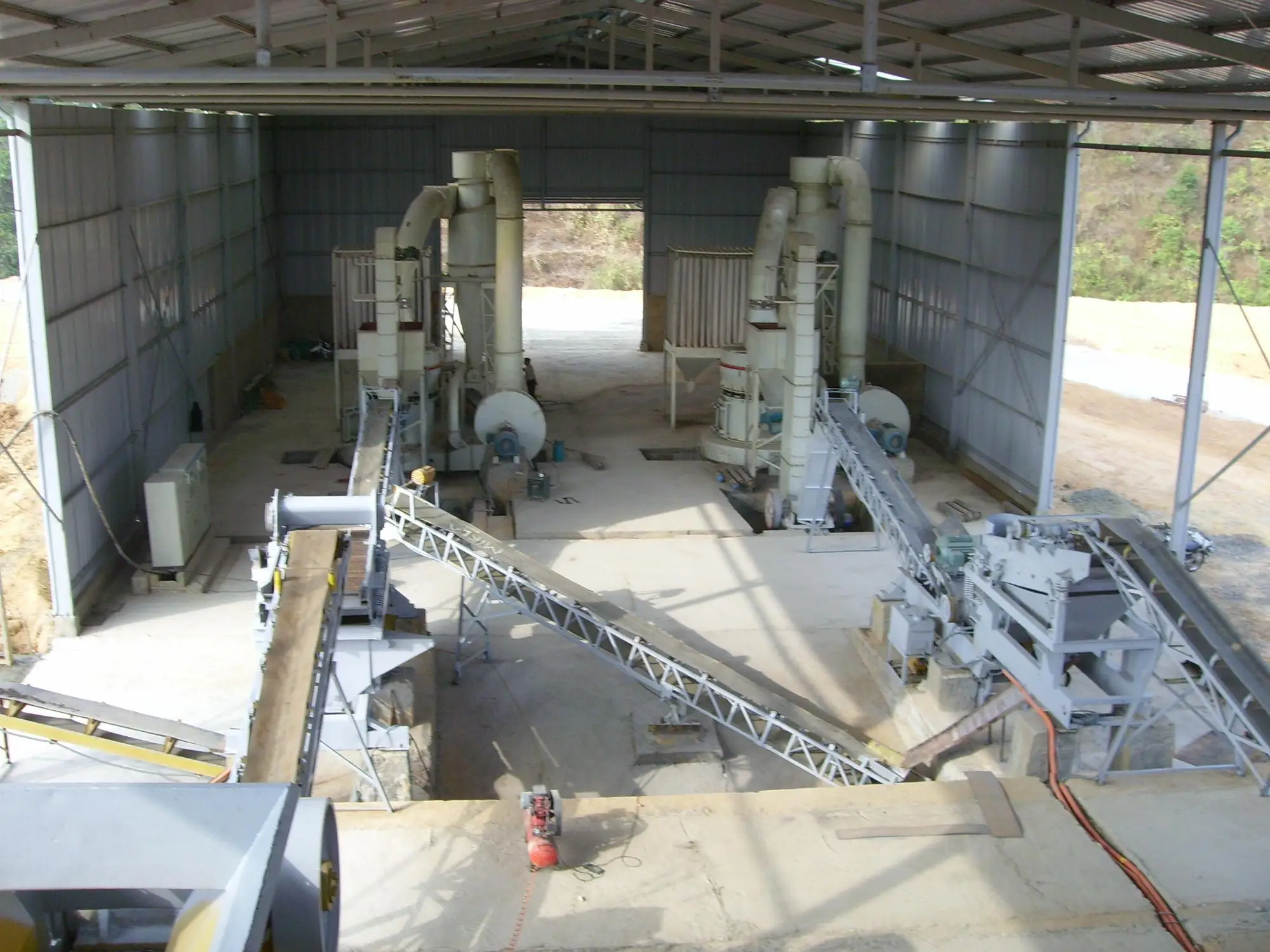 
Vertical Roller Mill Powder Grinding Machine Raymond mill for Calcium Carbonate 