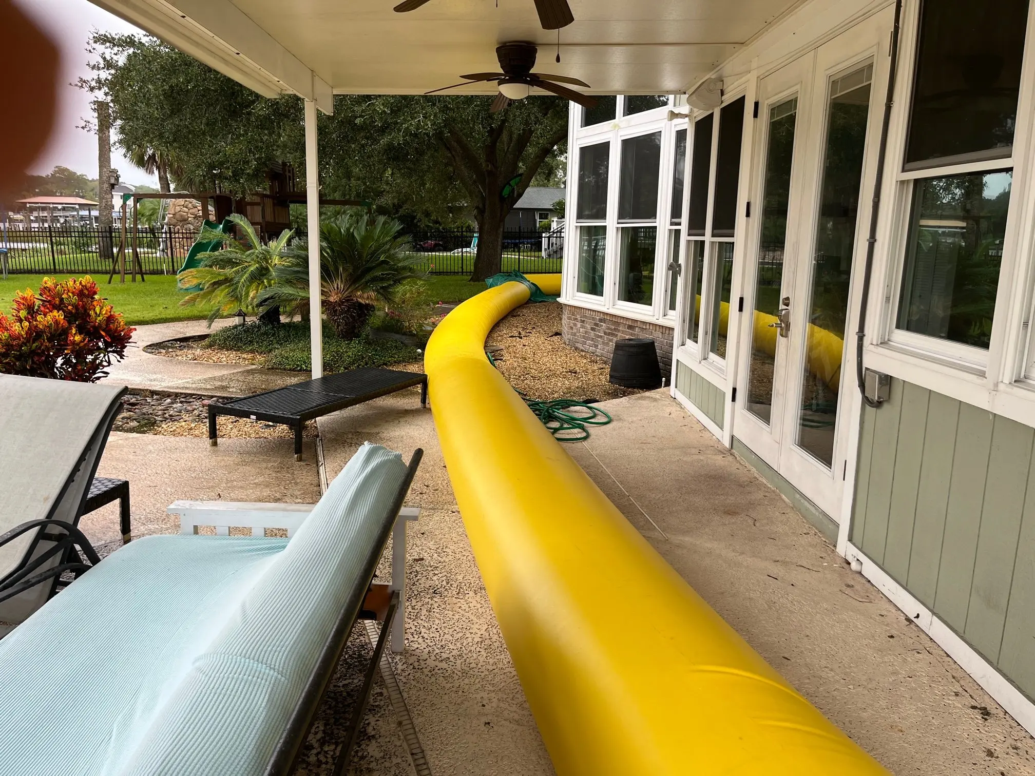 Manufacturer PVC Coated Tarpaulin Fabric For Water Filled Flood Diversion Barriers