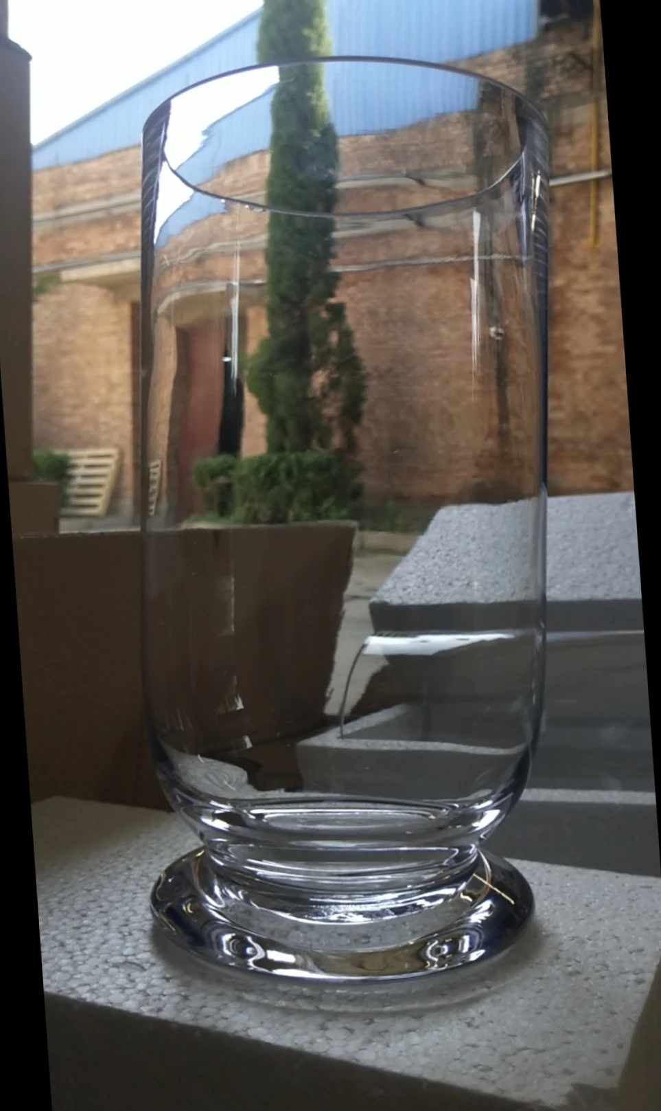 23 cm High Clear glass Cylinder Solid Base Storm Lantern Candle Holder