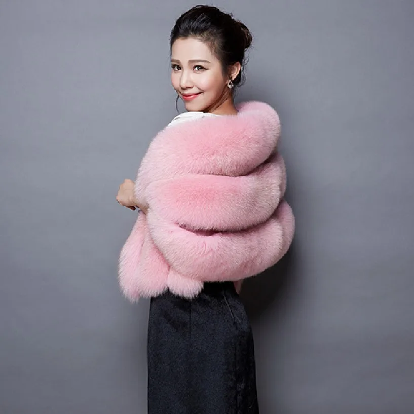 Wholesale Retro light luxury Autumn Winter Bride Shawl Wedding Cloak Dress Cheongsam Fur Cape Coat Women Imitation Fox Fur Shawl
