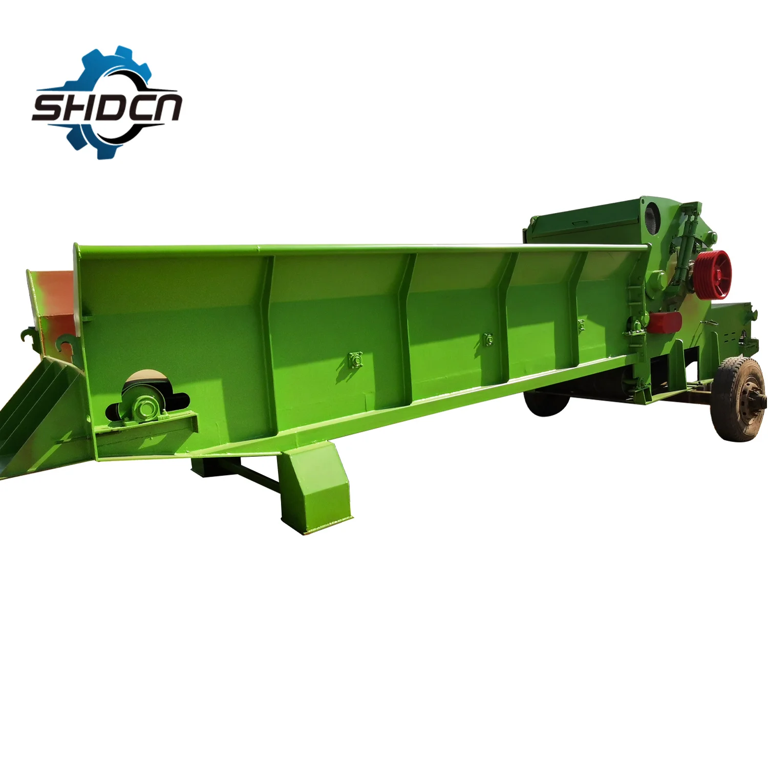Mobile Wheel Type Wood Crusher Diesel Engine Electric Power  Model SHDCN 1650-600 output 20-30 t/h
