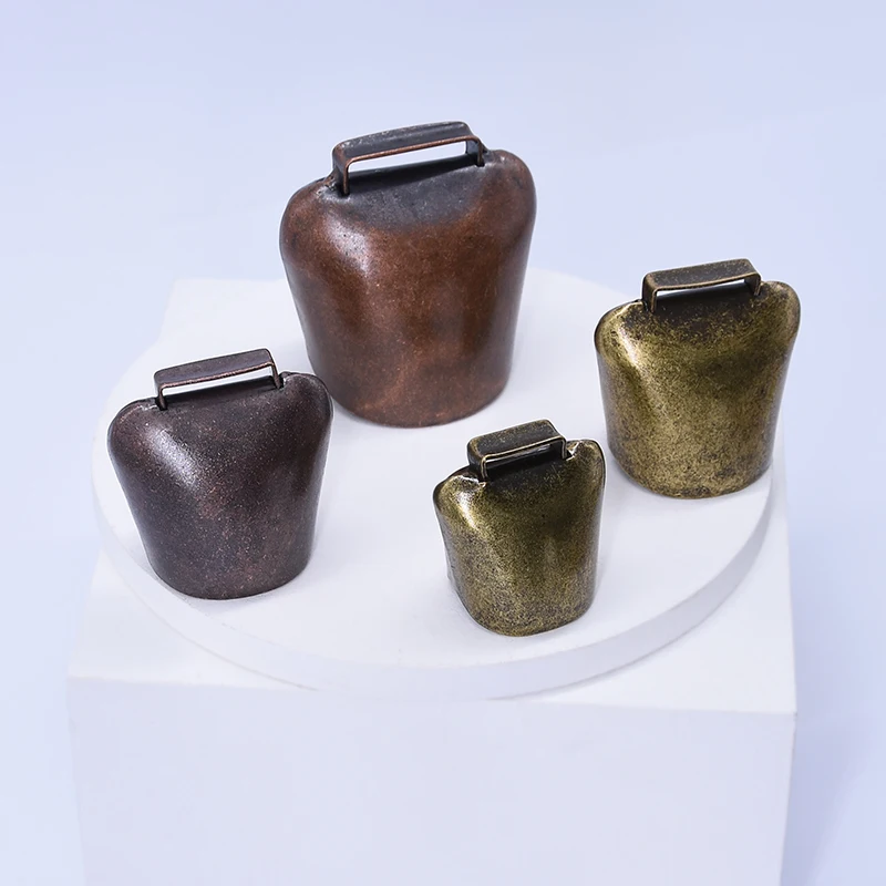 Wholesale direct sale retro style rustic animal small metal bells custom  pet bells pendant  cow bell