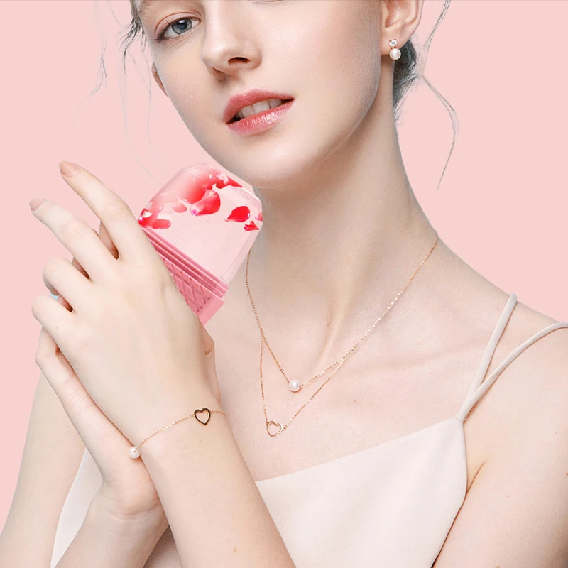 Wholesale Ice Cube For Face Beauty Eye Massage body Silicone Ice Facial Cube Massage Roller ice roller for face