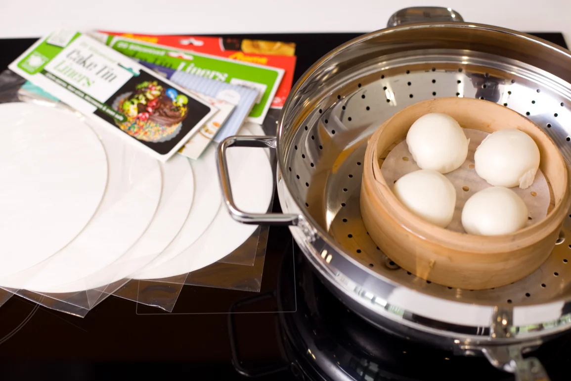 
Unbleached Parchment Baking Paper Sheets In Circles For Pan Liner 