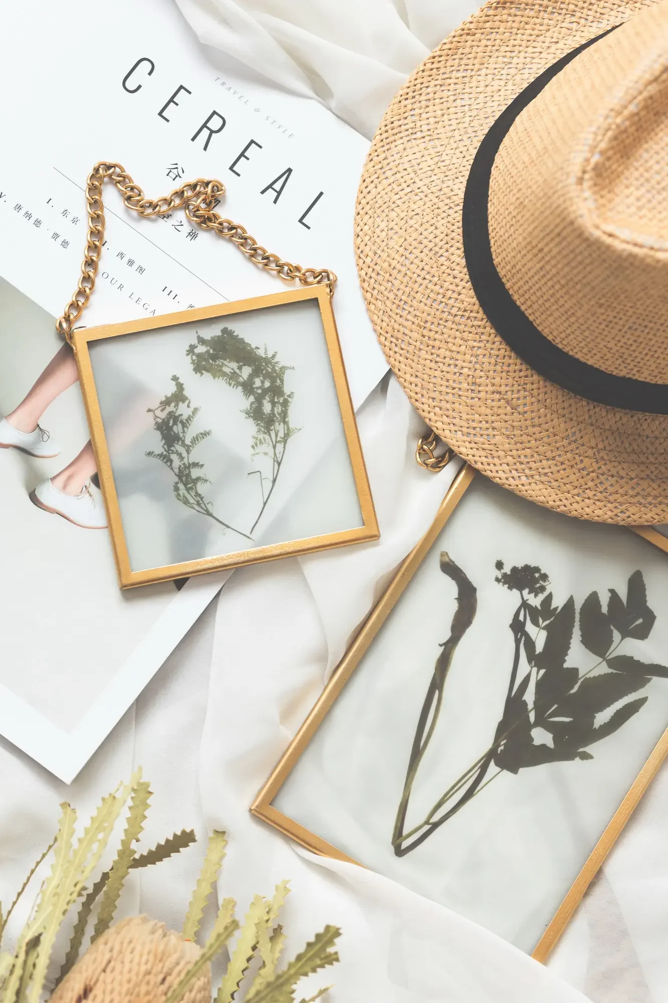 Nordic Style Creative Retro Rectangle Iron Diy Plant Specimens Metal Glass Hanging Photo Frame For Home Decor