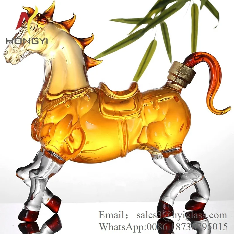 Animal Shaped Glass Bottle Golden horse Shaped Clear Glass Decanter Whiskey Glass Bottles 1000ml