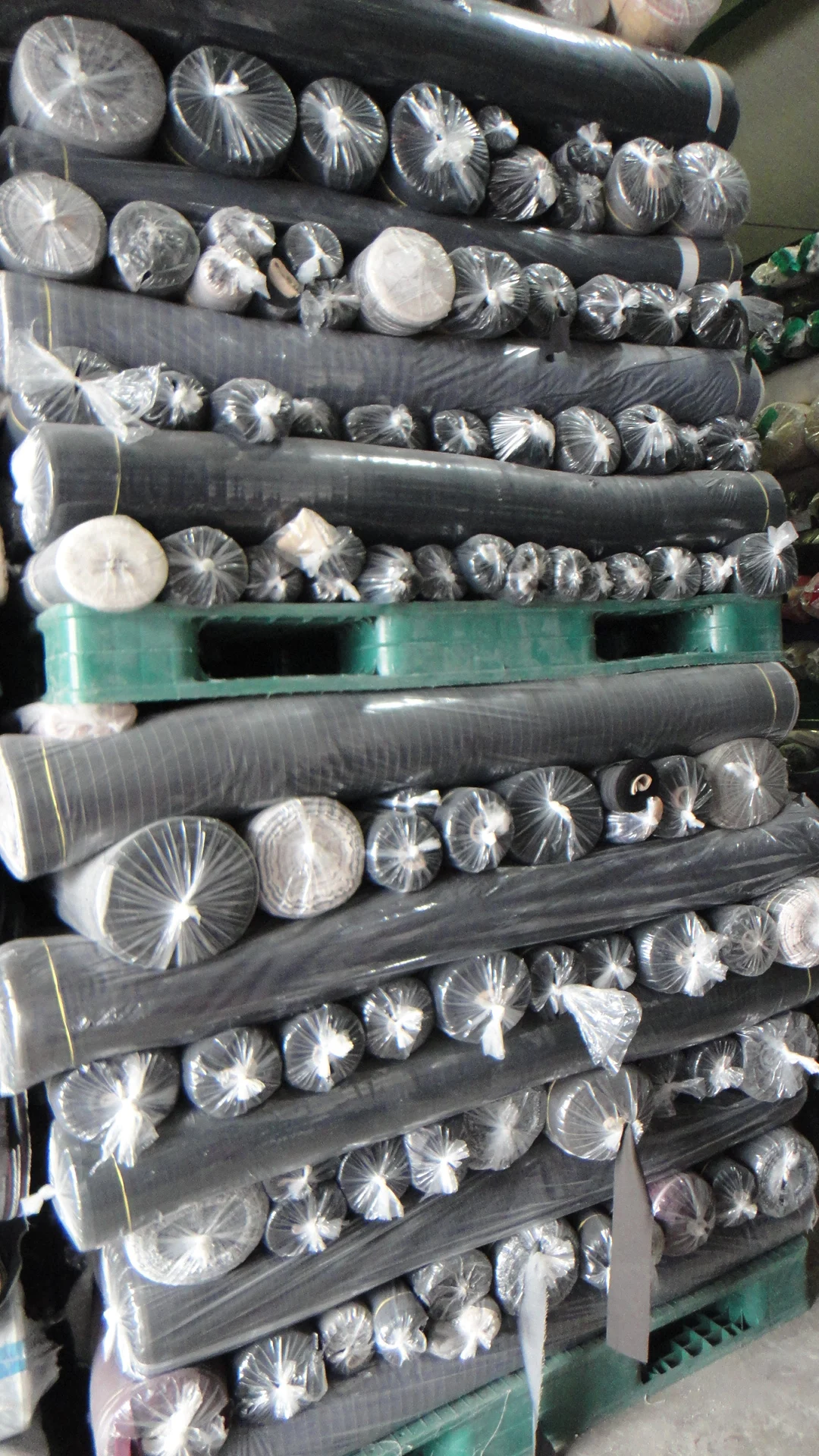 Best Korean Quality 58 To 60 Inch Suiting Fabrics With Good End Prices For Making Garments