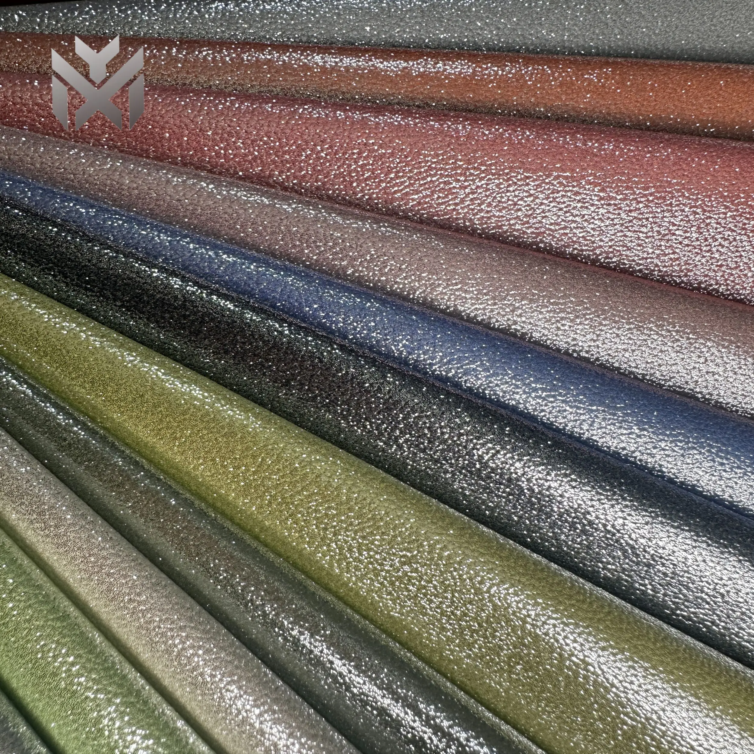 Full Grain Pattern Glossy Metal Film PU Synthetic Leather Vinyl for Cosmetic Luggage Shoe Upholstery
