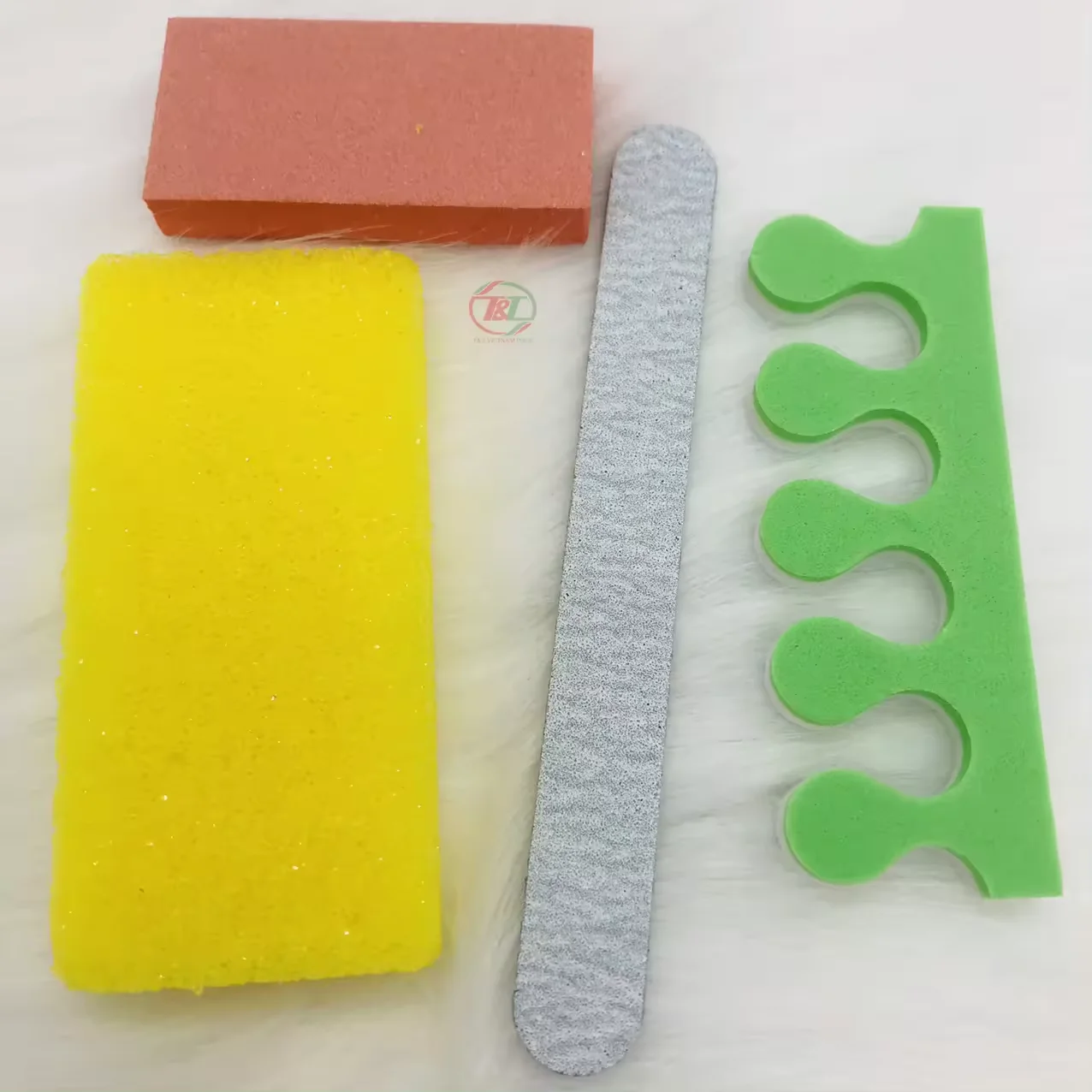 Pedicure set 4in1 3in1 set disposable pedicure tools kit and nails tools including nail buffer pumice toe nail file for sale