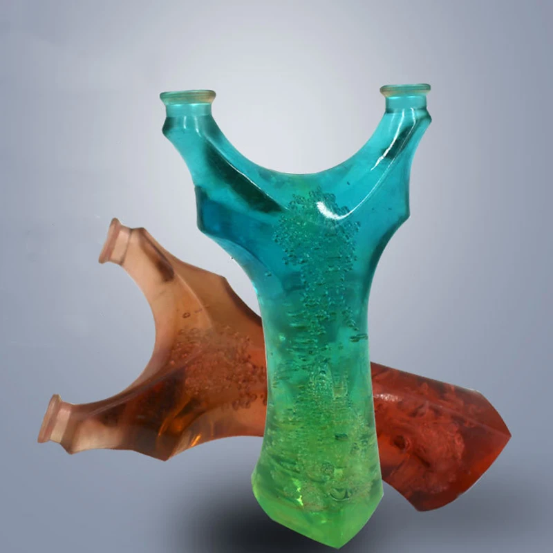 Slingshot new product polycarbon transparent flat skin bullet outdoor flying tiger fork resin super hard polycarbon slingshot