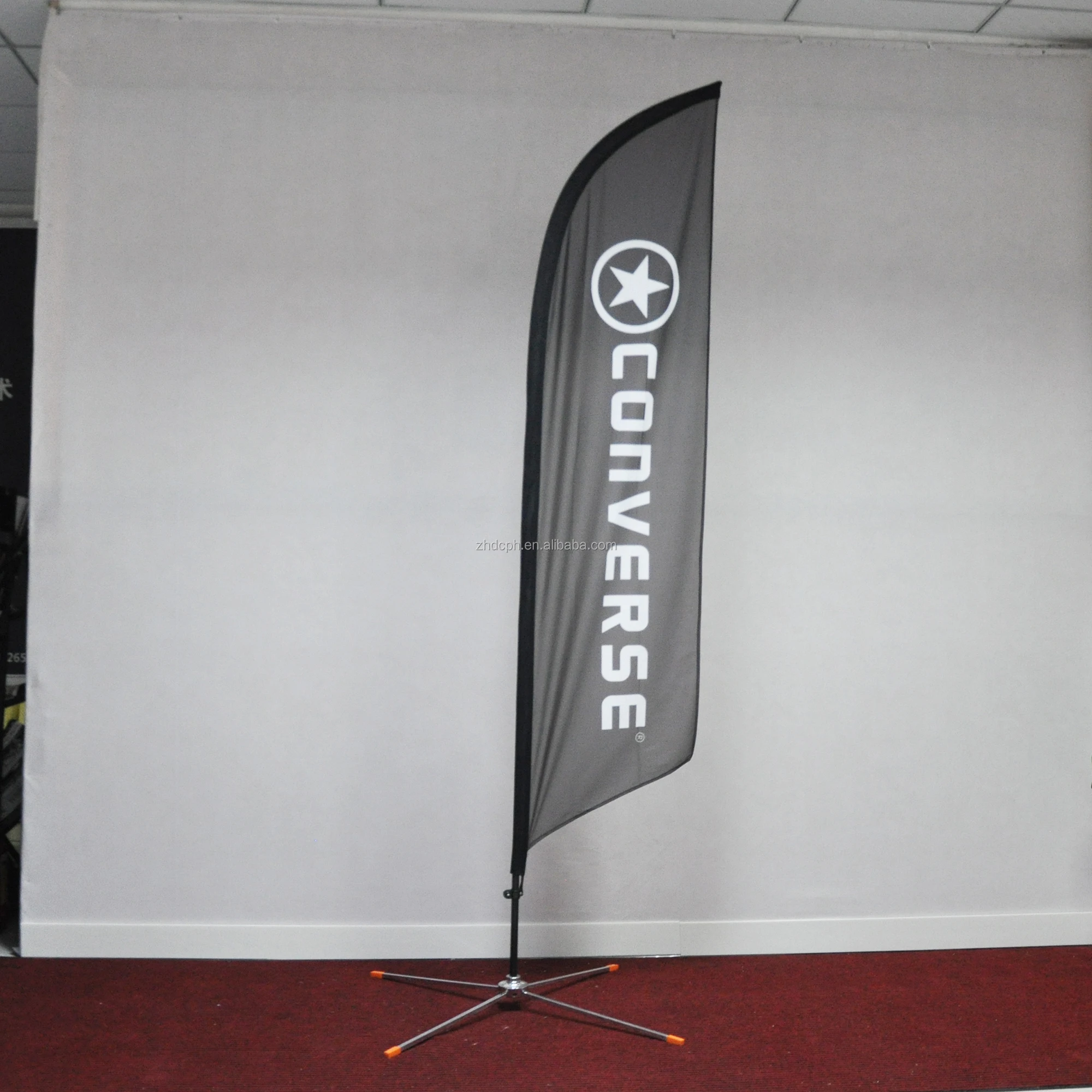 Selling at home and abroad high quality promotion textile double spray cloth ordinary cloth outdoor custom flag