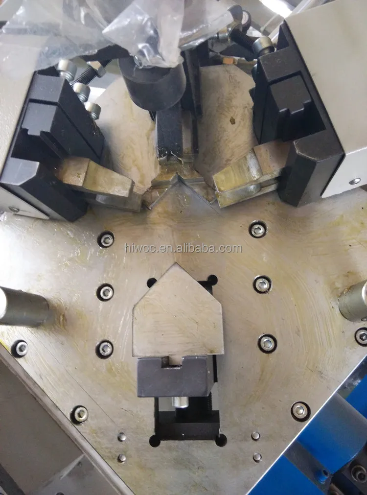 CNC 4 head vertical aluminum corner crimping machine for corner punching combination of aluminum window door