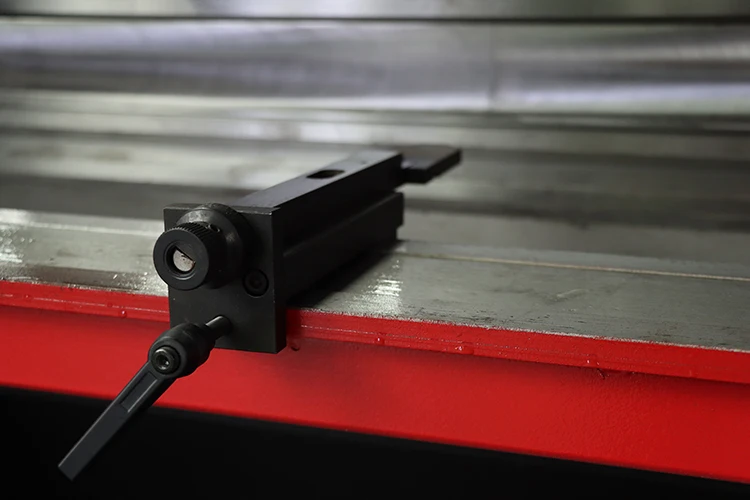 Hydraulic press brake machine hand operated folding machine WC67K iron bending machine
