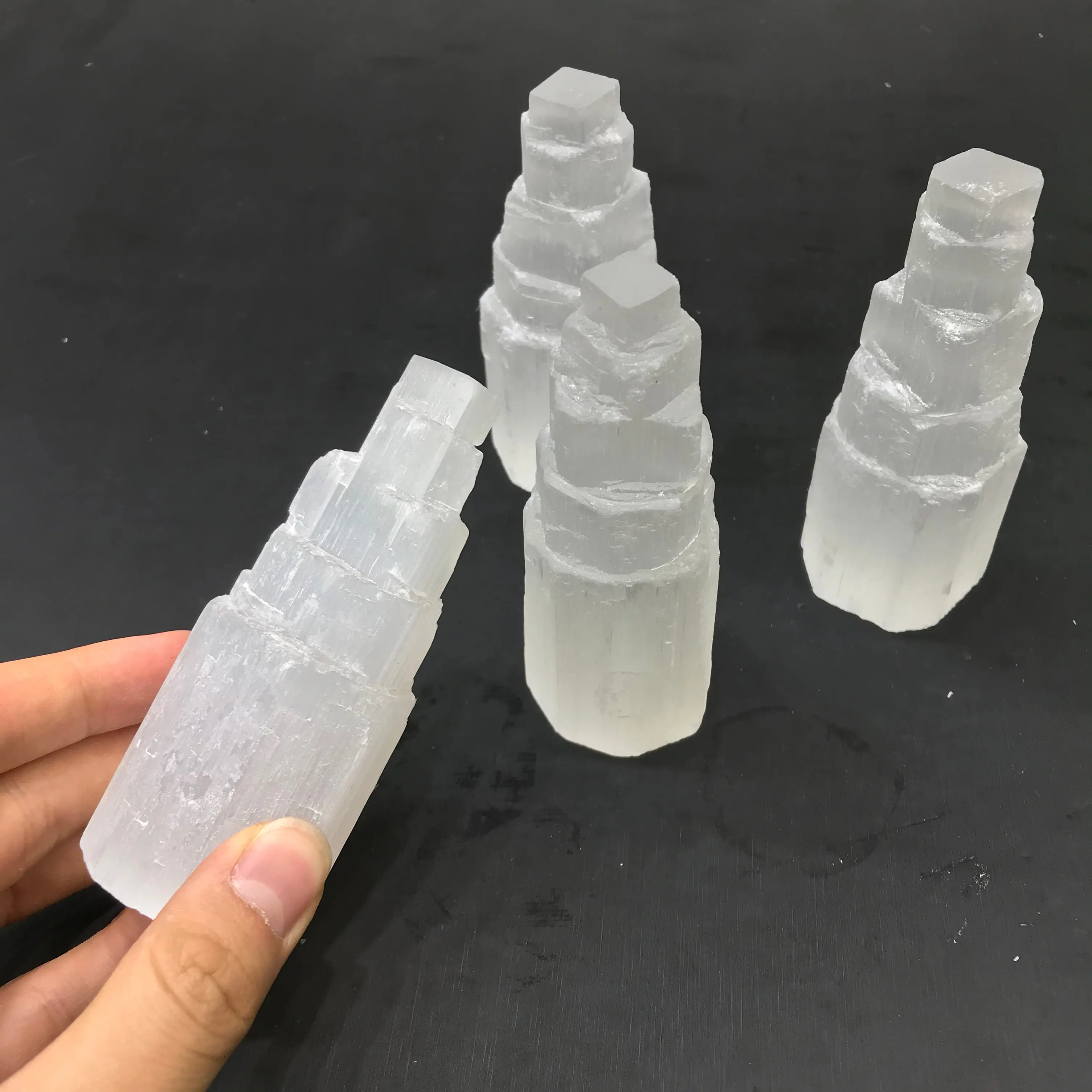 Wholesale Natural White Clear Selenite Crystal Raw Cube Tower For Home Decoration Gifts