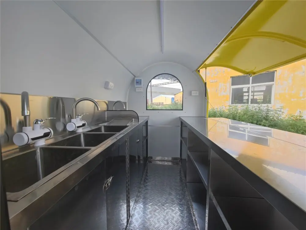 Customized Mobile Kitchen Trailers Beverage Concession Food Truck