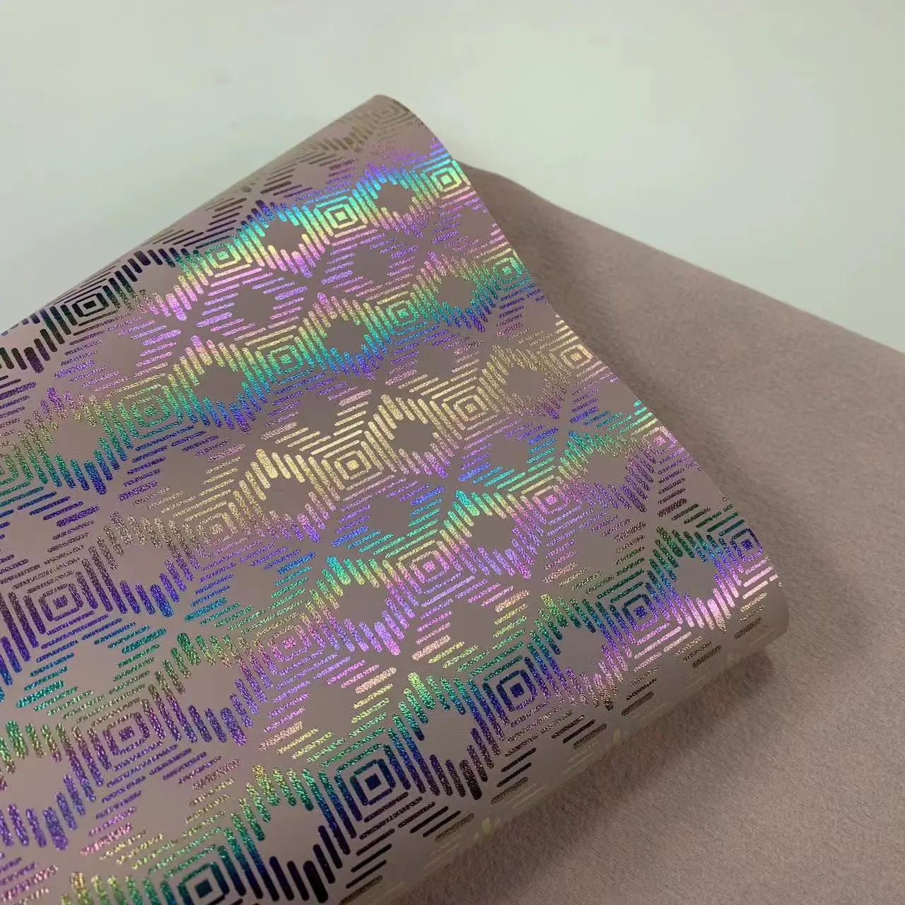 0.75mm Reflective Rainbow PU Synthetic Fabric Waterproof Abstract Geometric Figure Foiled Sofa Bag Furniture Garment Decorative