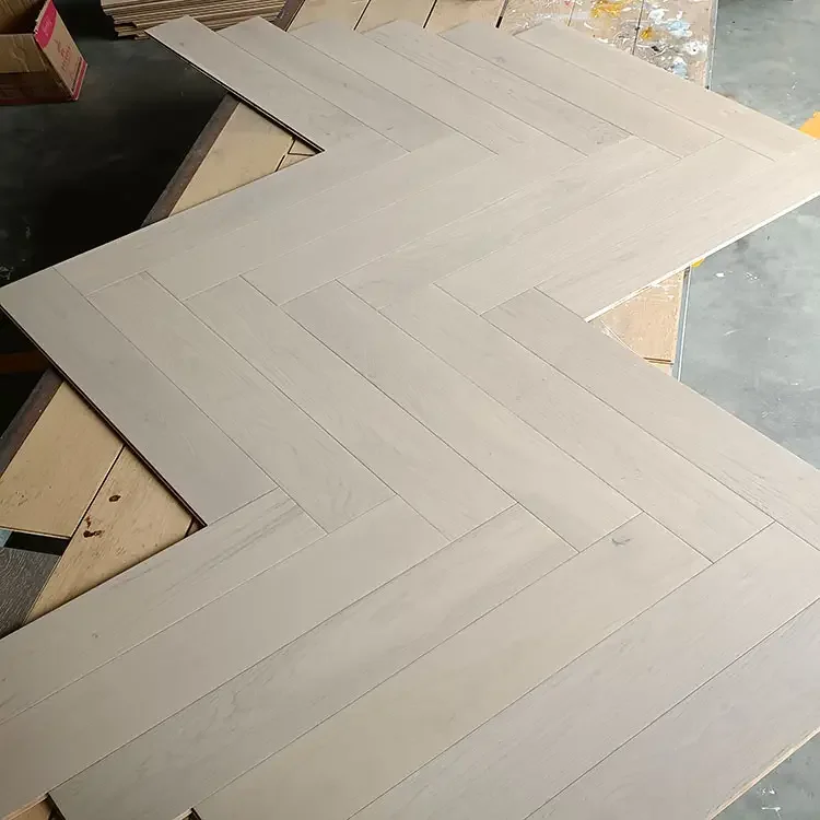 Oak Flooring Water Resistant HDF Core Wood Flooring Brushed Residential Engineered Wood Flooring