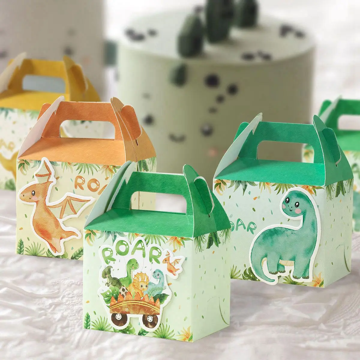 Custom Portable Paper Candy Dessert Treat Box With Handle Dinosaur Theme Gift Packaging Paper Box For Kids Birthday Baby Shower