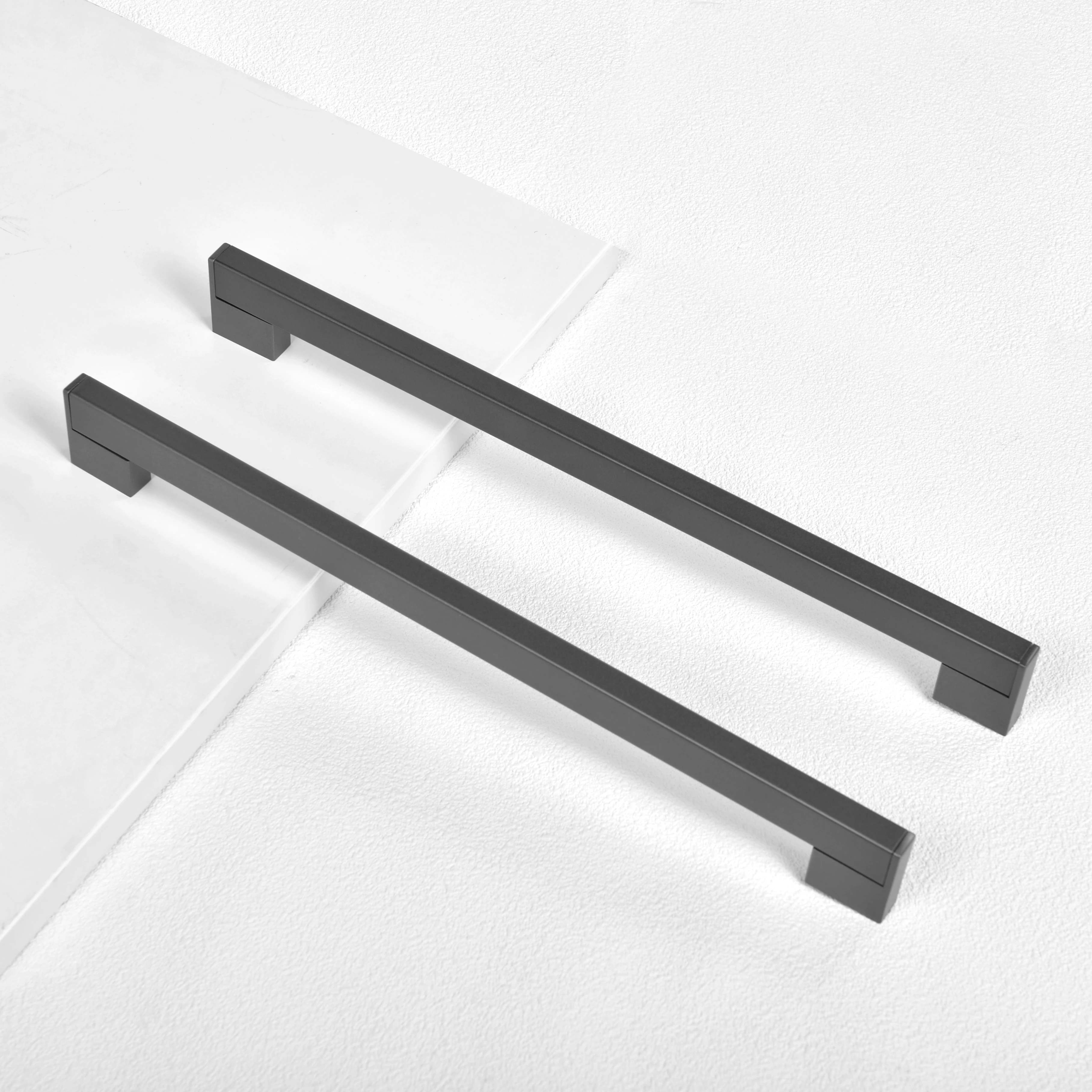 Zinc Alloy Cabinet Handles Kitchen Luxury Cupboard Door Cabinet Pulls Handles of Washroom Vanity and Drawer